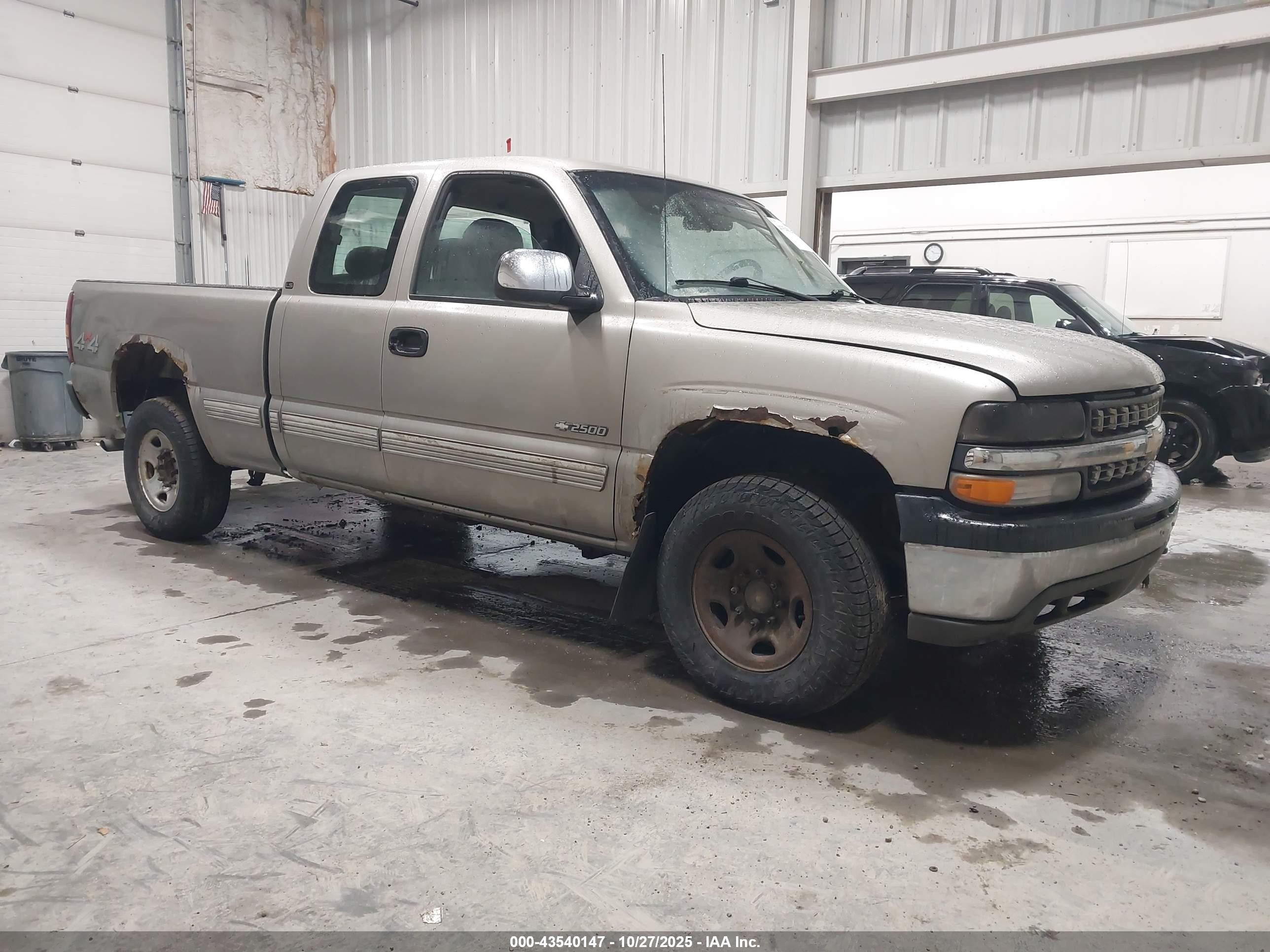 2002 Chevrolet Silverado 2500 LS, VIN 1GCGK29U62Z143284 — Theft recovery