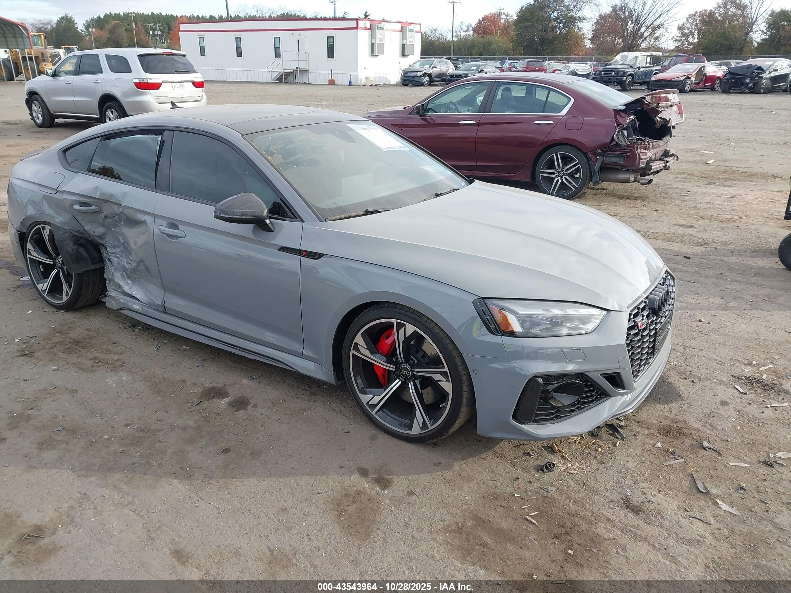 2025 Audi RS 5 Sportback, VIN WUAAWCF51SA901594 — Side