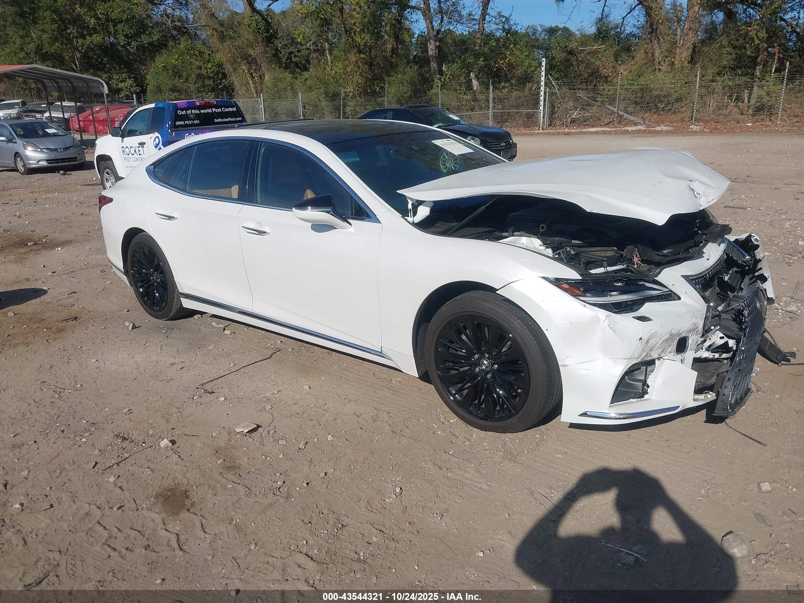 2023 Lexus LS 500, VIN JTHD51GF3P5011038 — Front end