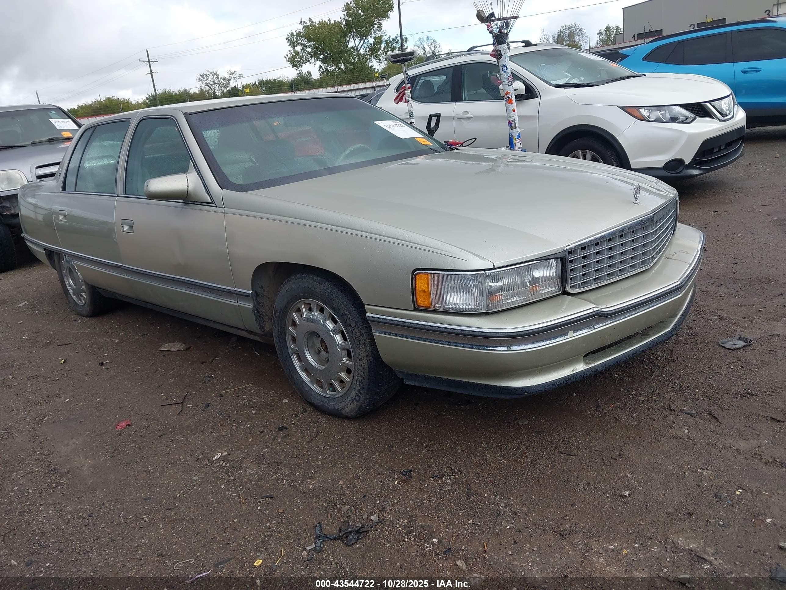 1996 Cadillac DeVille, VIN 1G6KD52Y7TU285194 — Front end