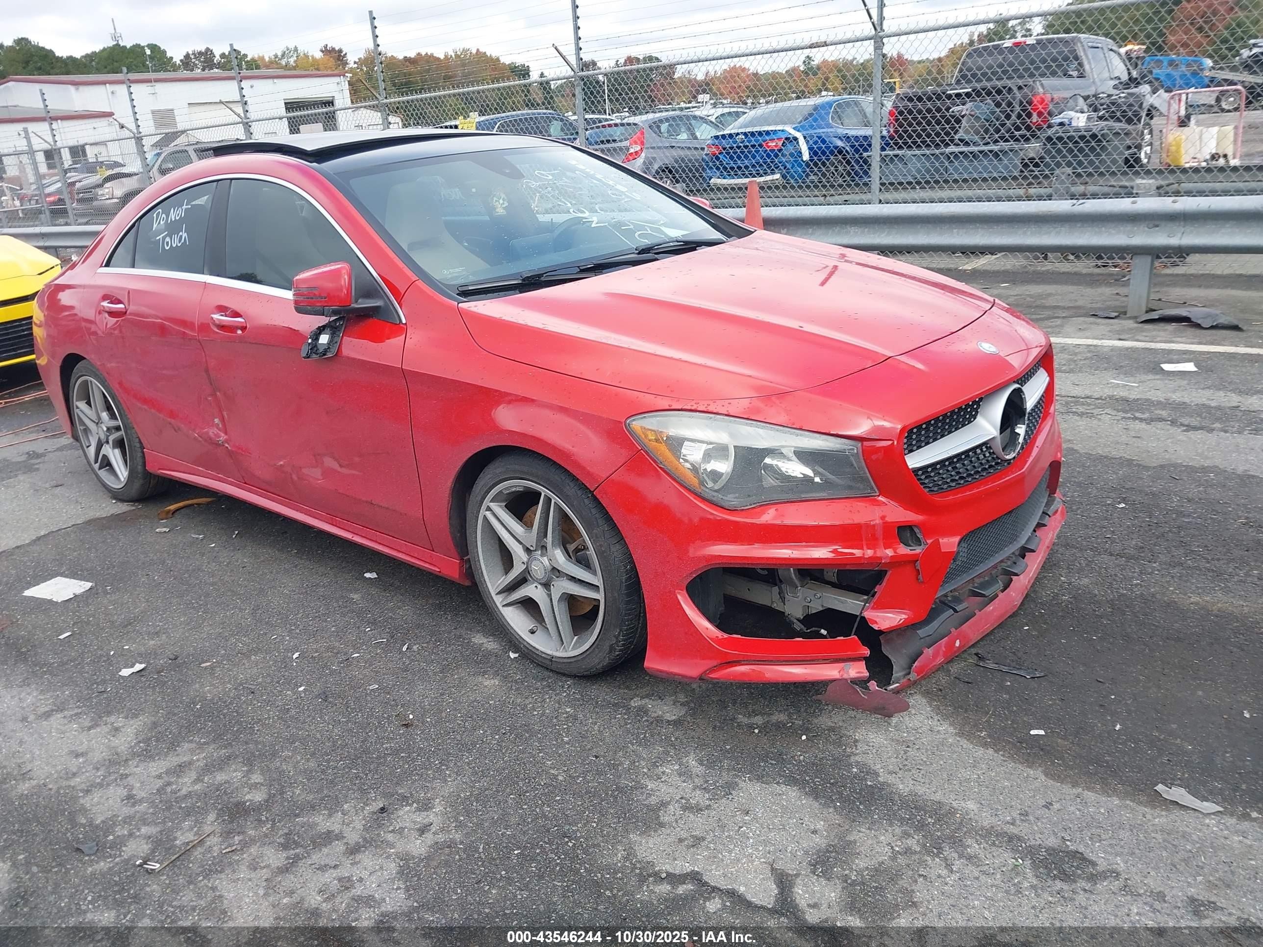 2015 Mercedes-Benz CLA 250, VIN WDDSJ4EB4FN240029 — Auction photo 1 of 5