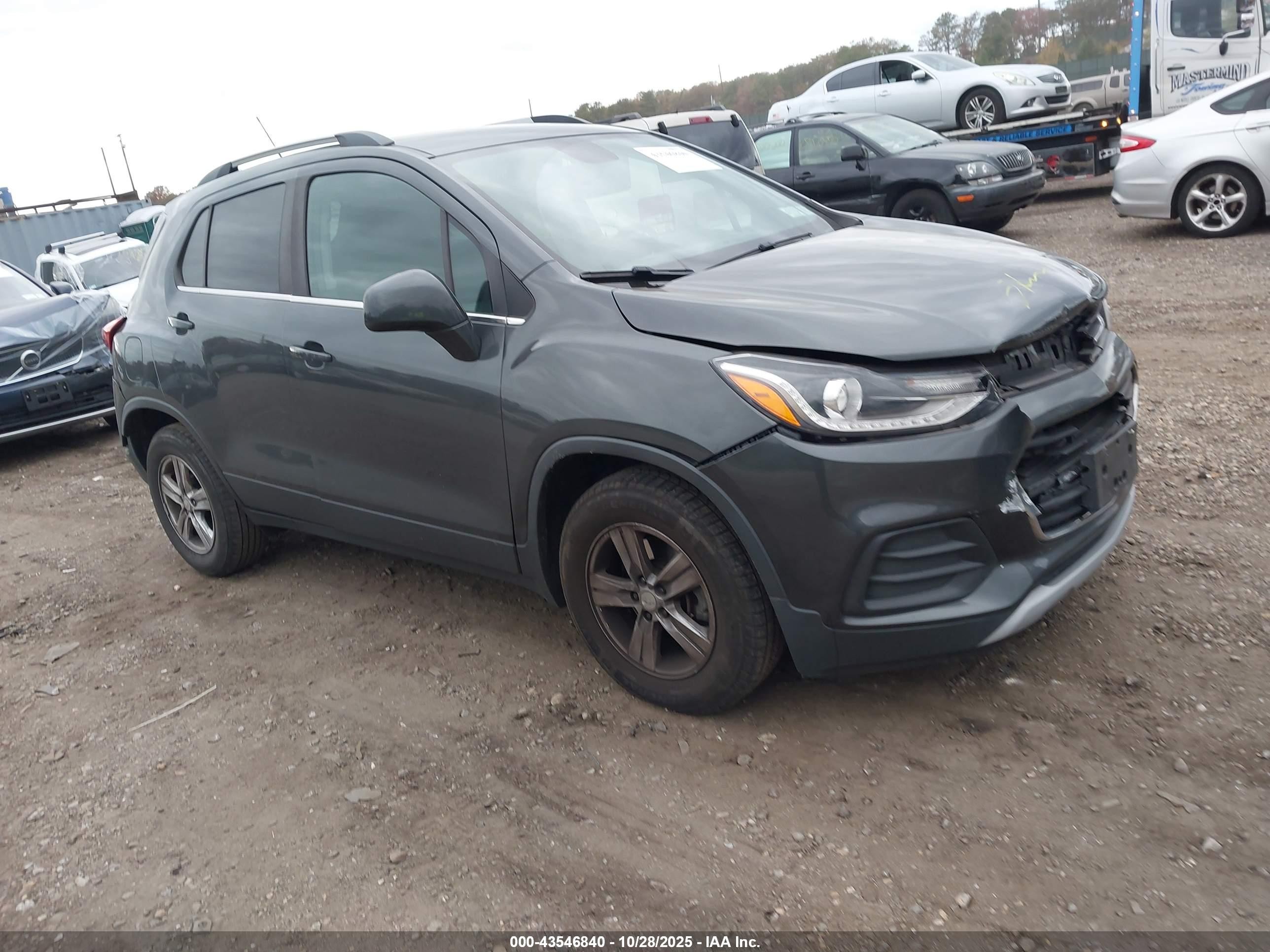 2020 Chevrolet Trax LT, VIN 3GNCJLSB2LL252177 — All over