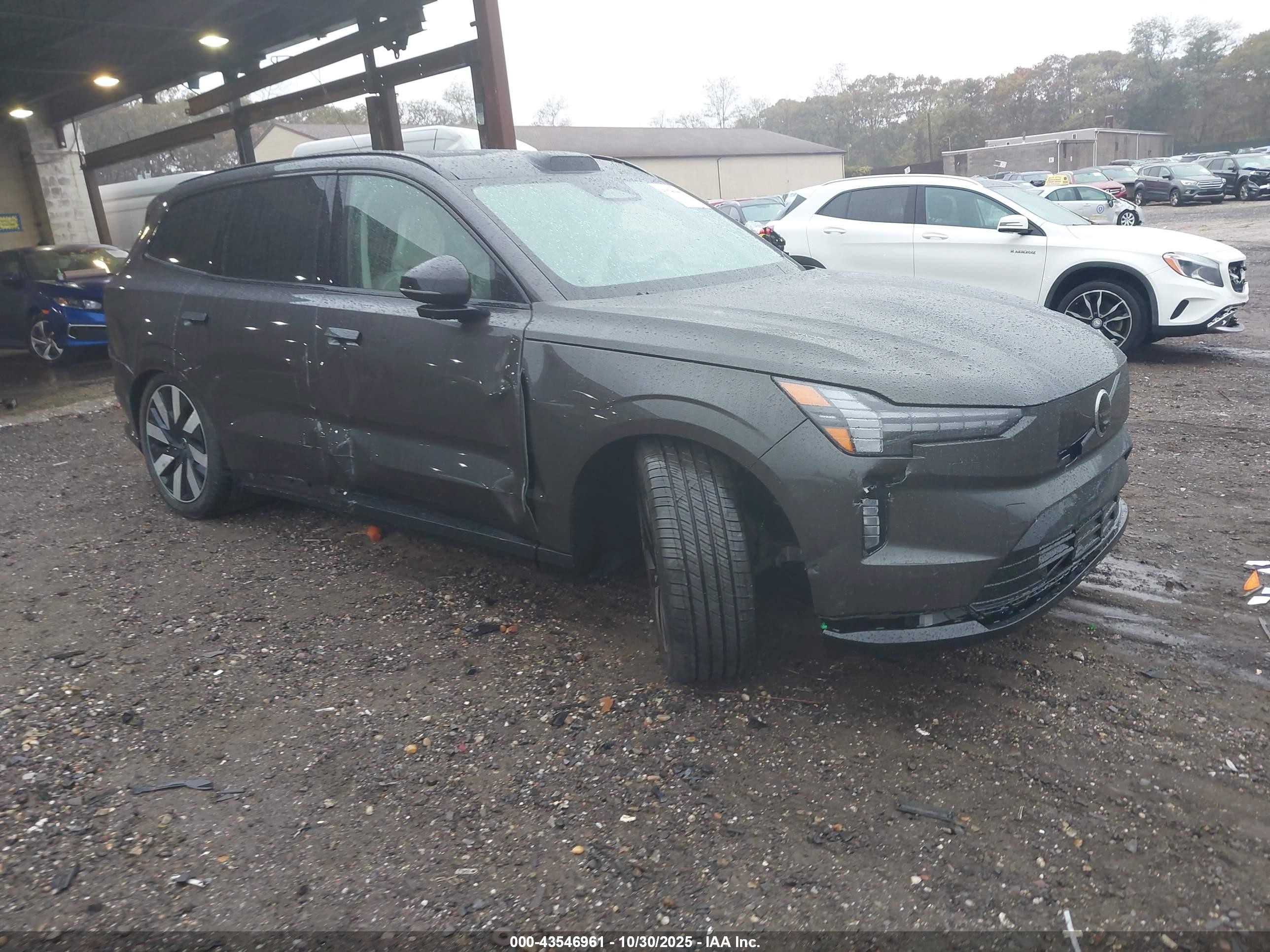 2025 Volvo Ex90, VIN 7JDEV3VL8SG017142 — All over