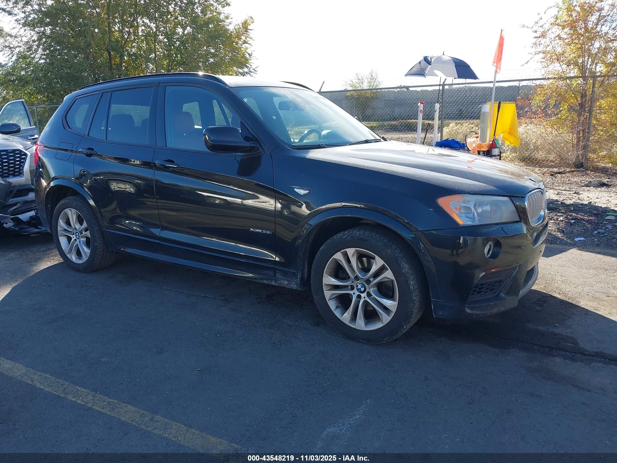 2012 BMW X3 35i, VIN 5UXWX7C5XCL975726 — Перед