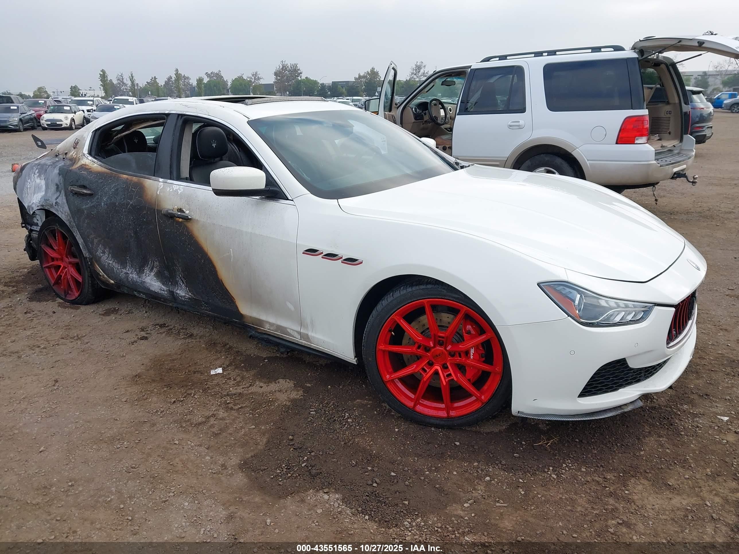 2014 Maserati Ghibli S Q4, VIN ZAM57RTA7E1106288 — Пожар