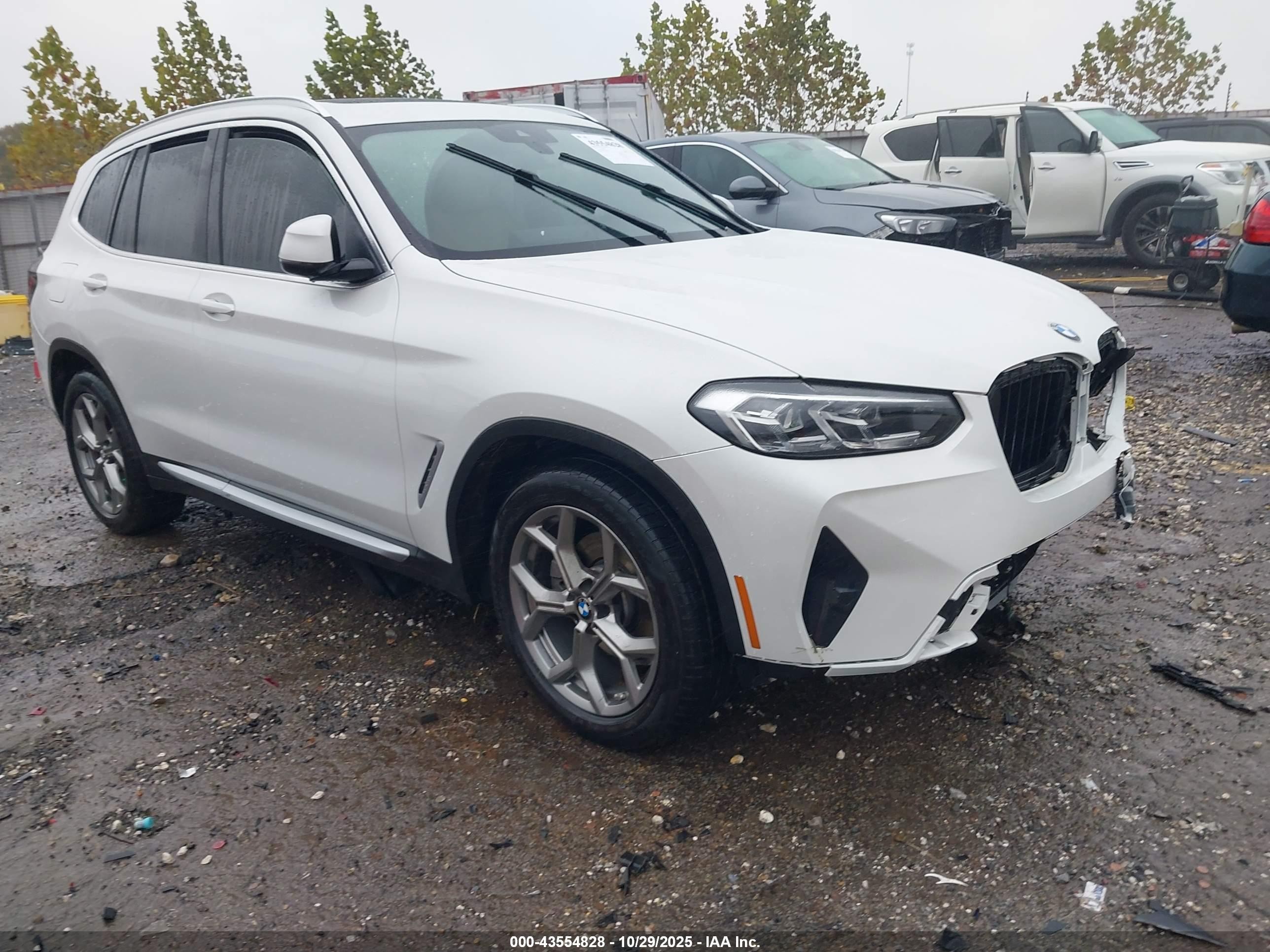 2022 BMW X3 sDrive30i, VIN 5UX43DP00N9M09624 — Front end