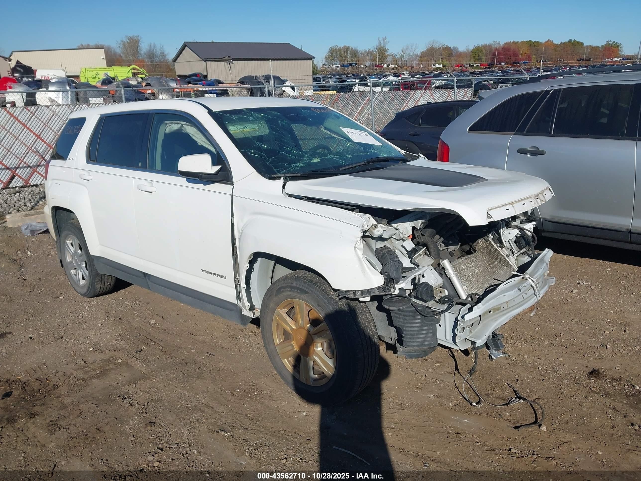 2016 GMC Terrain SLE, VIN 2GKFLSEKXG6246227 — Front end