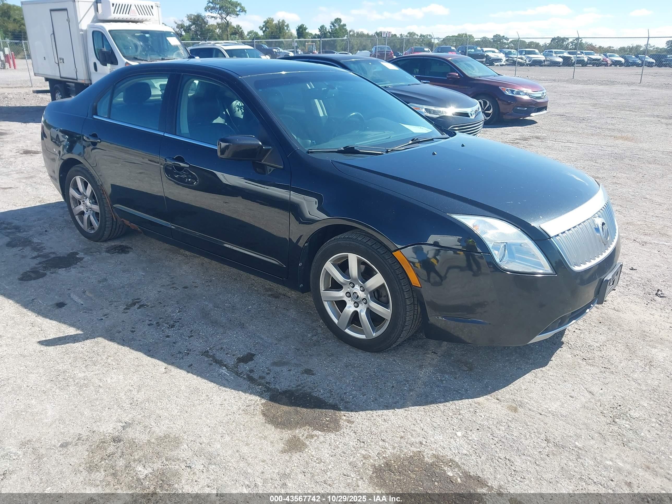 2011 Mercury Milan Premier, VIN 3MEHM0JA0BR601294 — Undercarriage