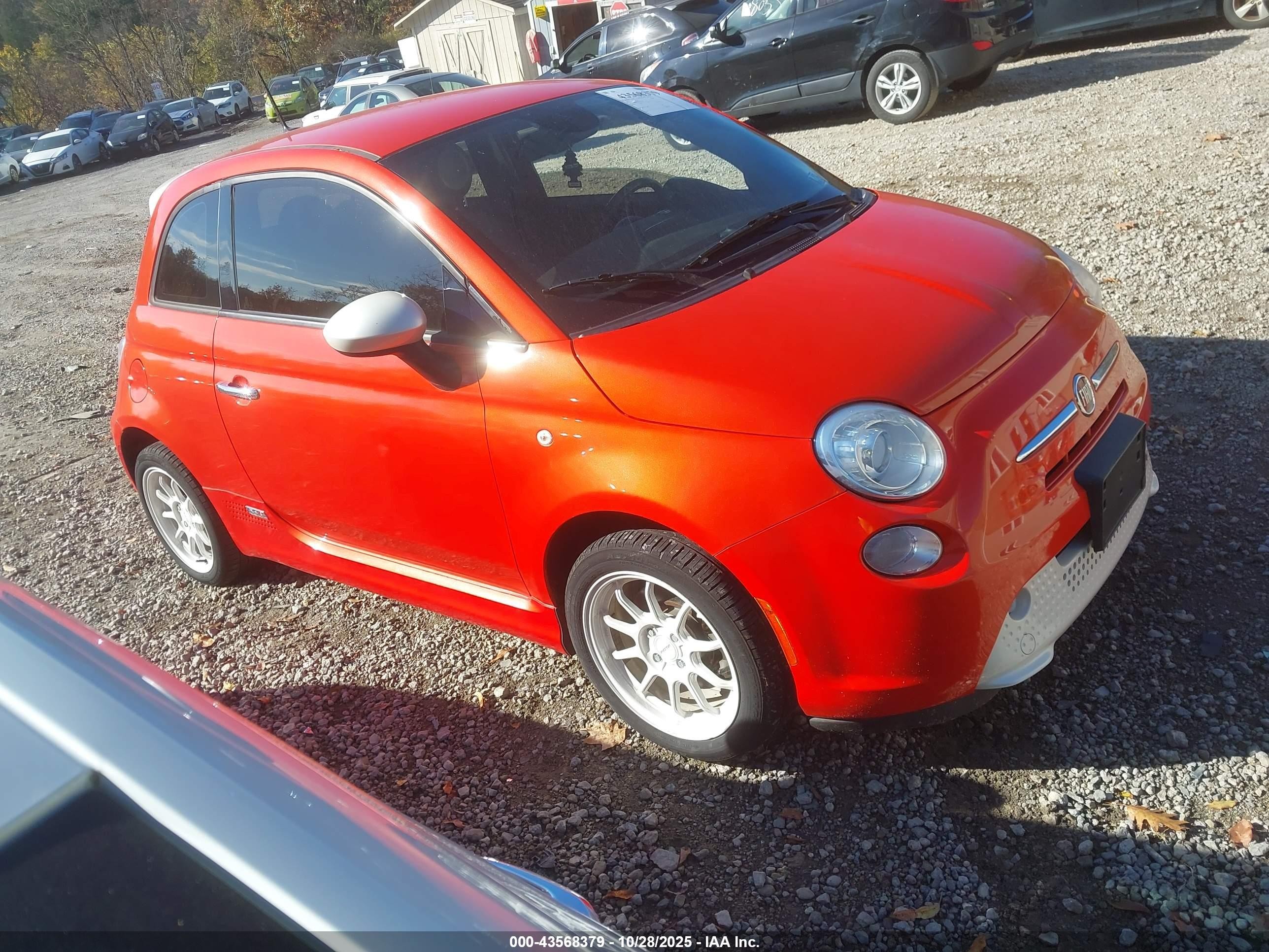 2015 FIAT 500e, VIN 3C3CFFGE5FT585707 — Electrical