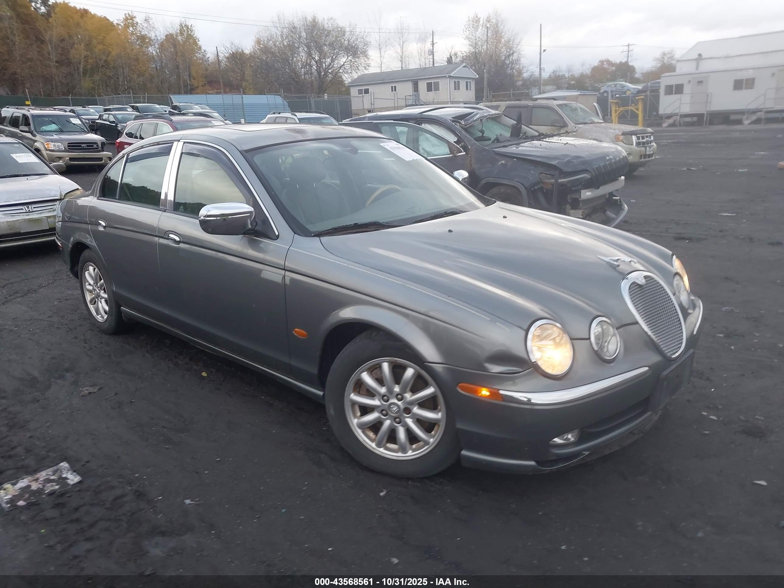 2002 Jaguar S-Type, VIN SAJDA01P02GM34442 — По всему кузову