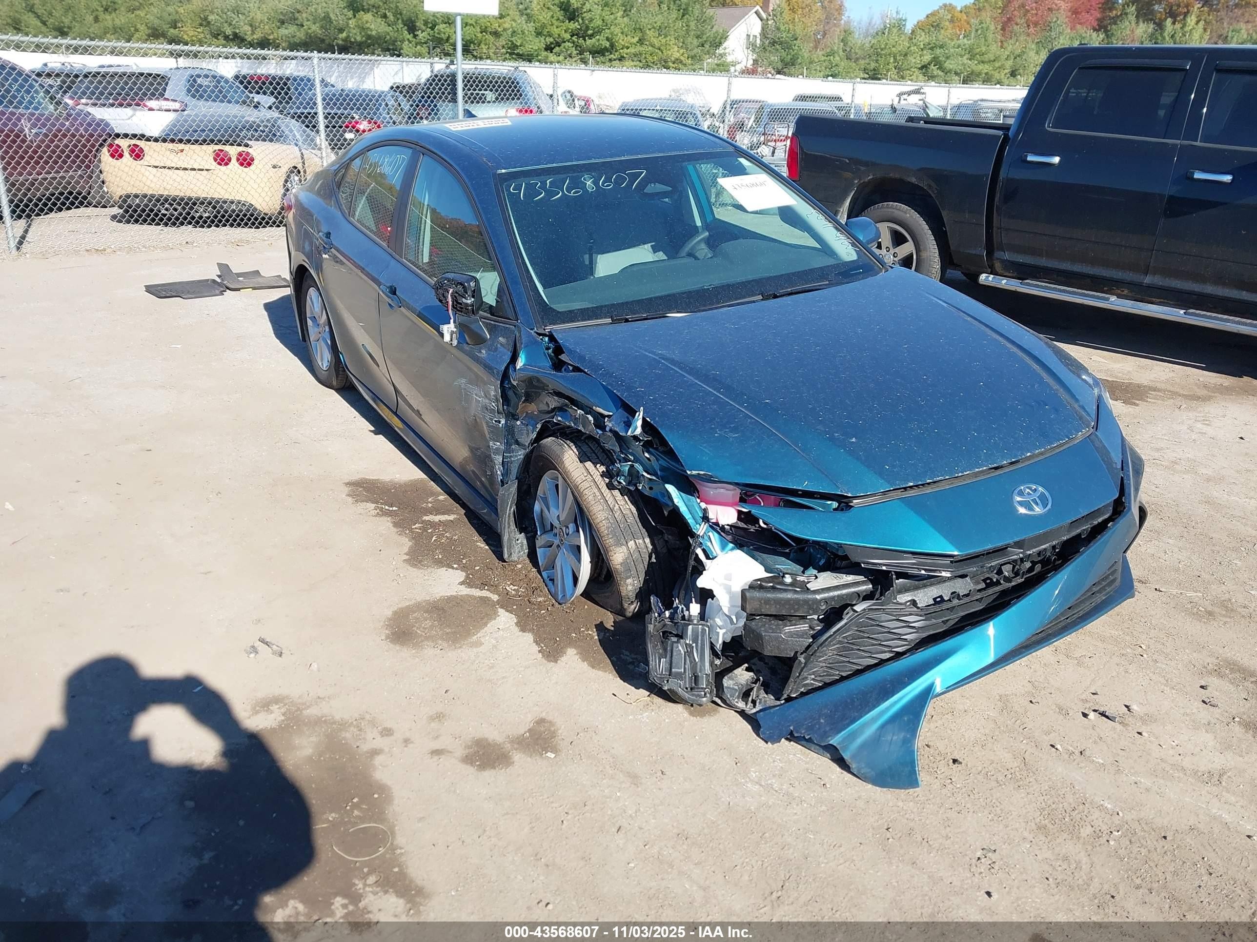 2025 Toyota Camry SE, VIN 4T1DAACK2SU198976 — Side