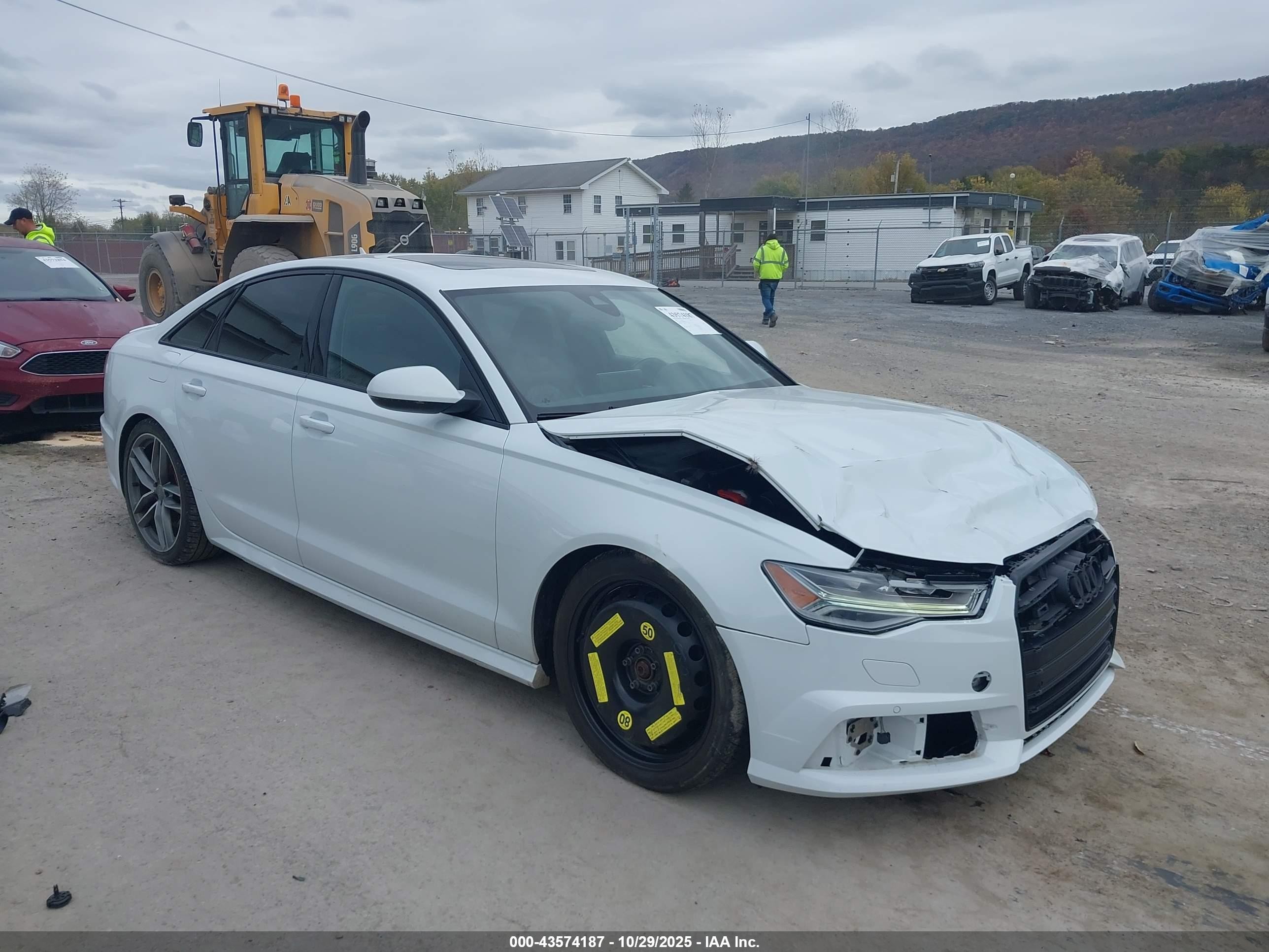 2018 Audi S6 Premium Plus, VIN WAUFFAFC4JN034315 — Front end