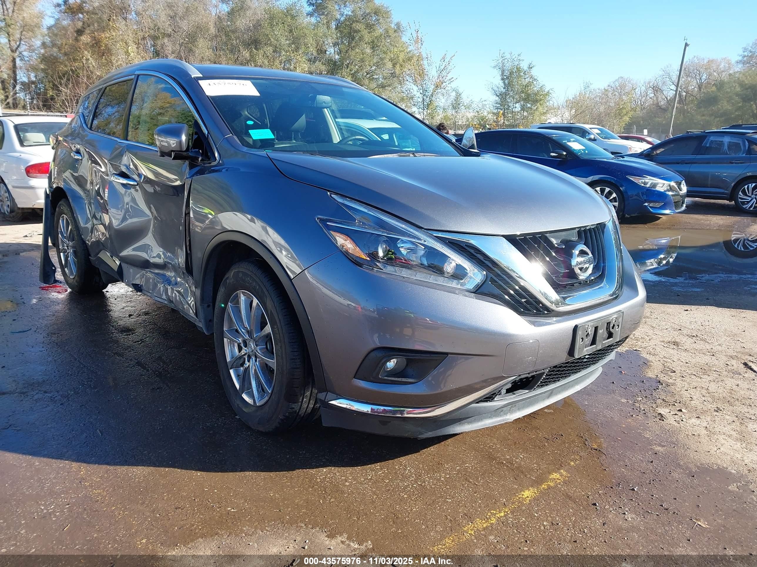 2018 Nissan Murano SV, VIN 5N1AZ2MH2JN186095 — Side