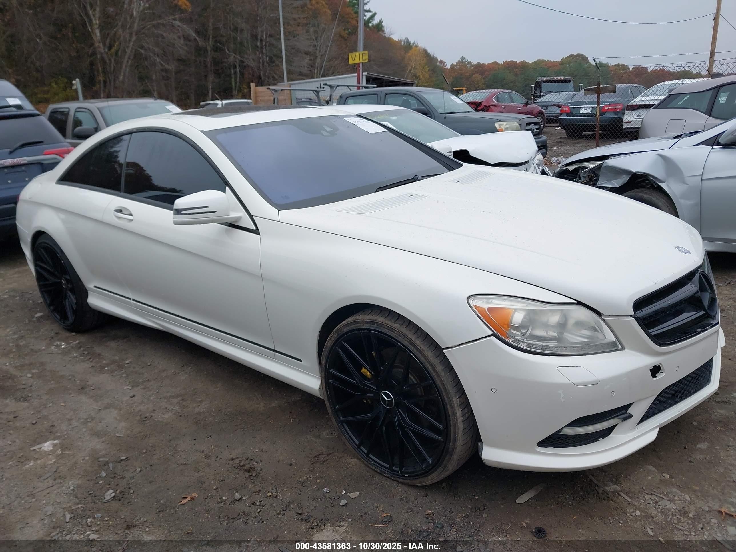 2011 Mercedes-Benz CL 550, VIN WDDEJ9EB5BA026811 — Front end