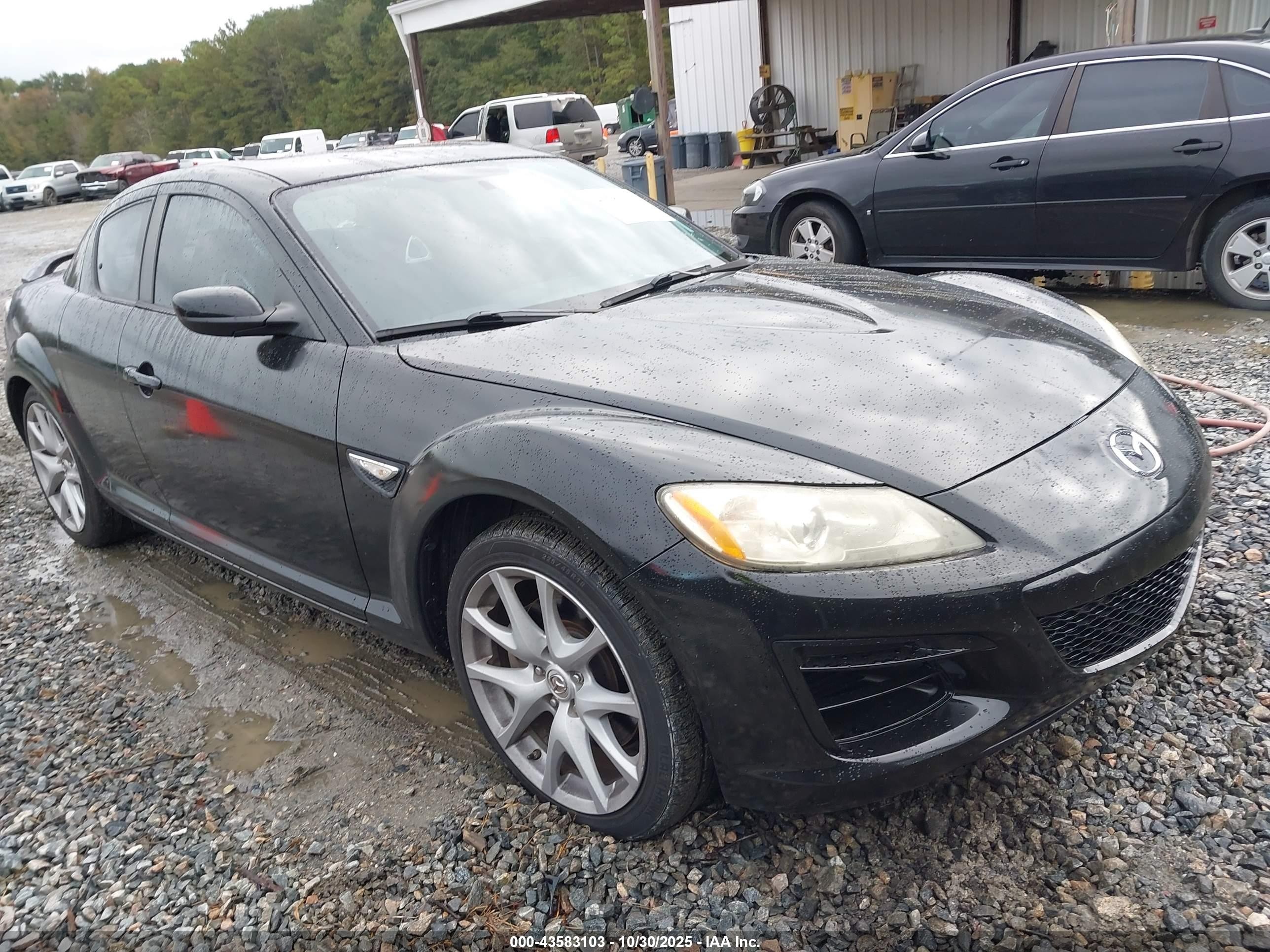 2011 Mazda RX-8, VIN JM1FE1RPXB0405173 — Front end