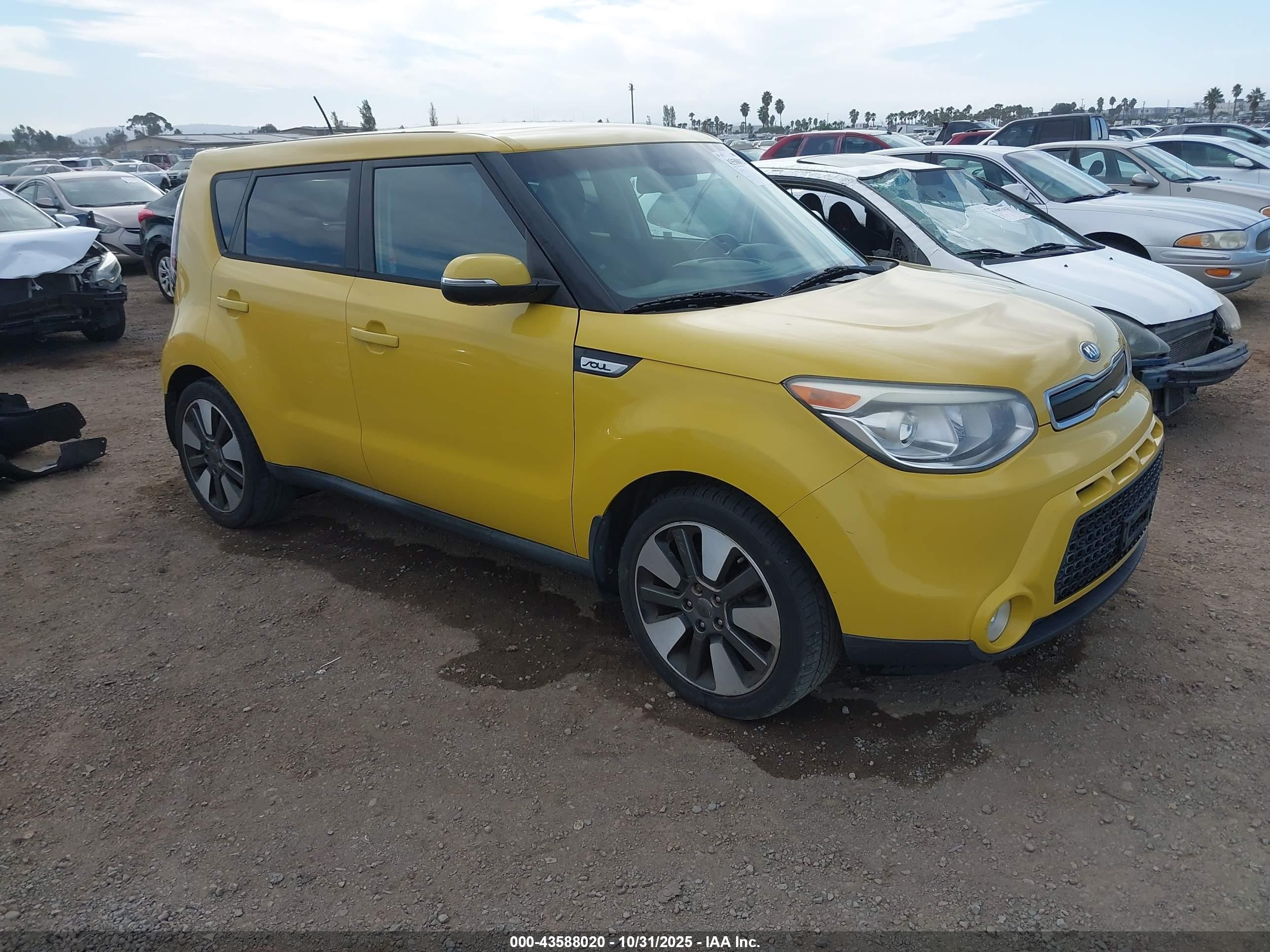 2014 Kia Soul +, VIN KNDJX3A56E7052923 — Normal wear