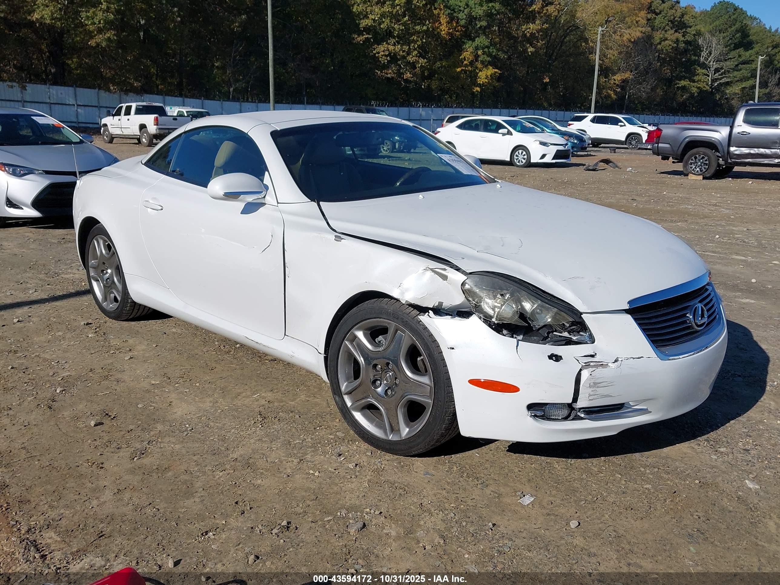 2007 Lexus SC 430, VIN JTHFN45Y879014086 — Front end