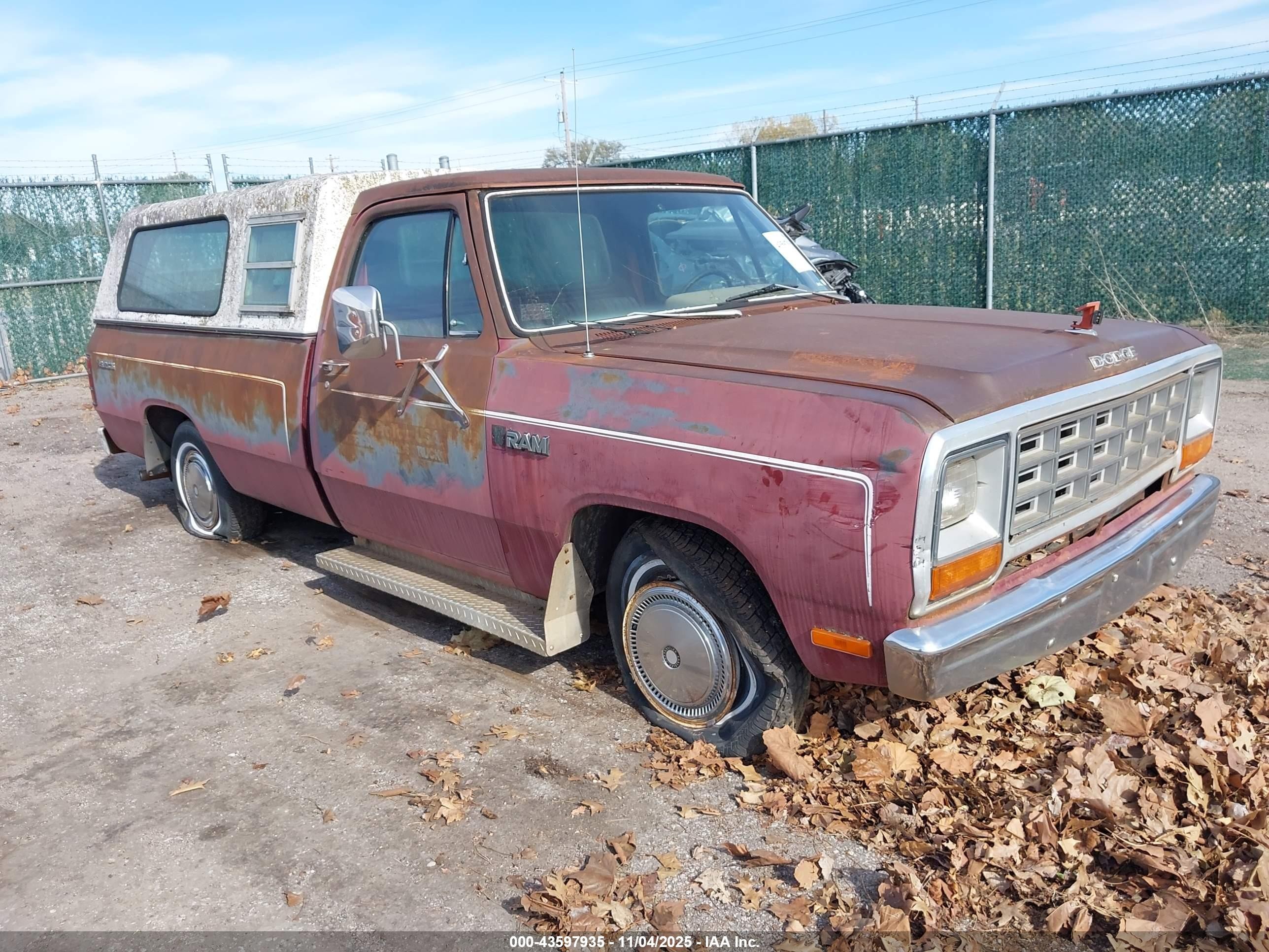 1982 Dodge D Series, VIN 1B7FD14P6CS269172 — Normal wear
