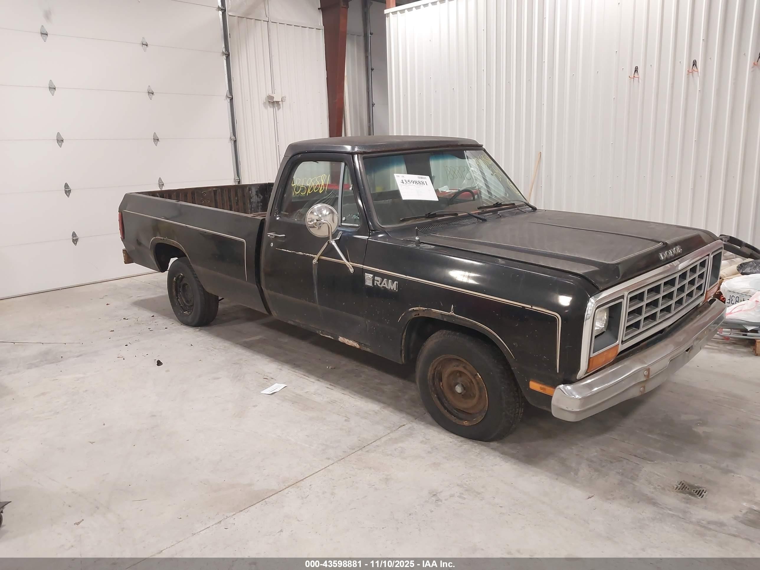 1985 Dodge D Series, VIN 1B7FD14T0FS718718 — All over