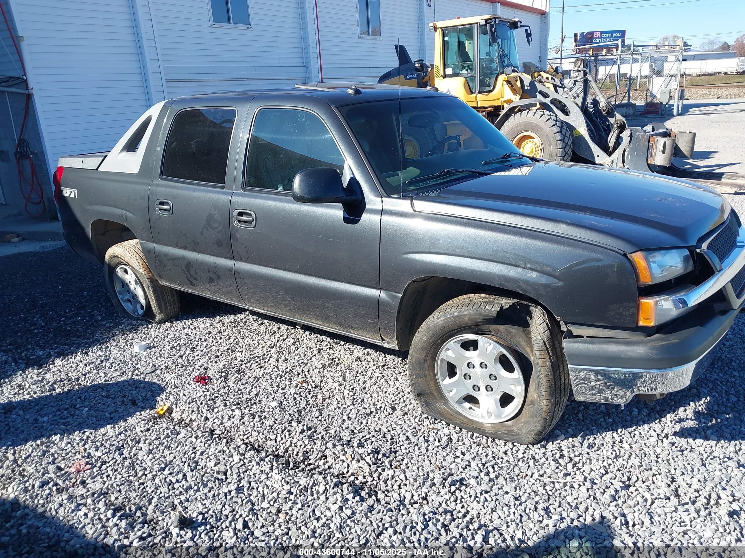 2003 Chevrolet Avalanche, VIN 3GNEK13T43G324216 — Rollover
