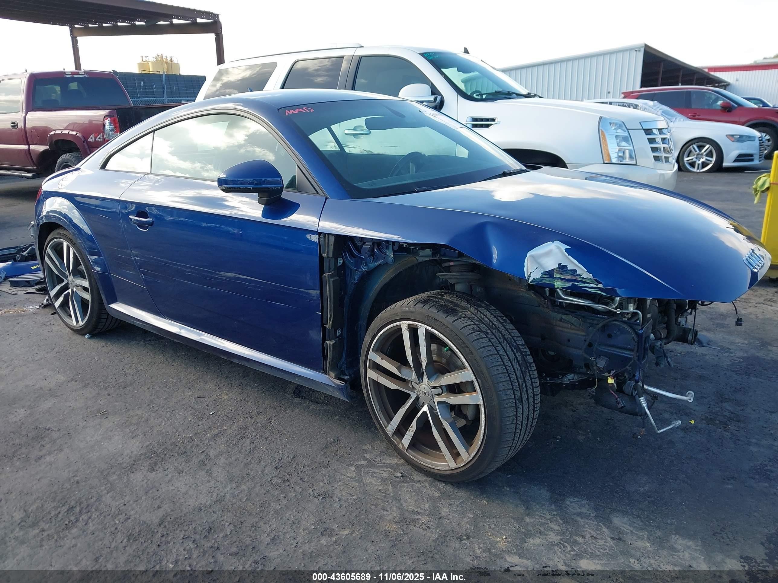 2017 Audi TT, VIN TRUC5AFV1H1001774 — Перед