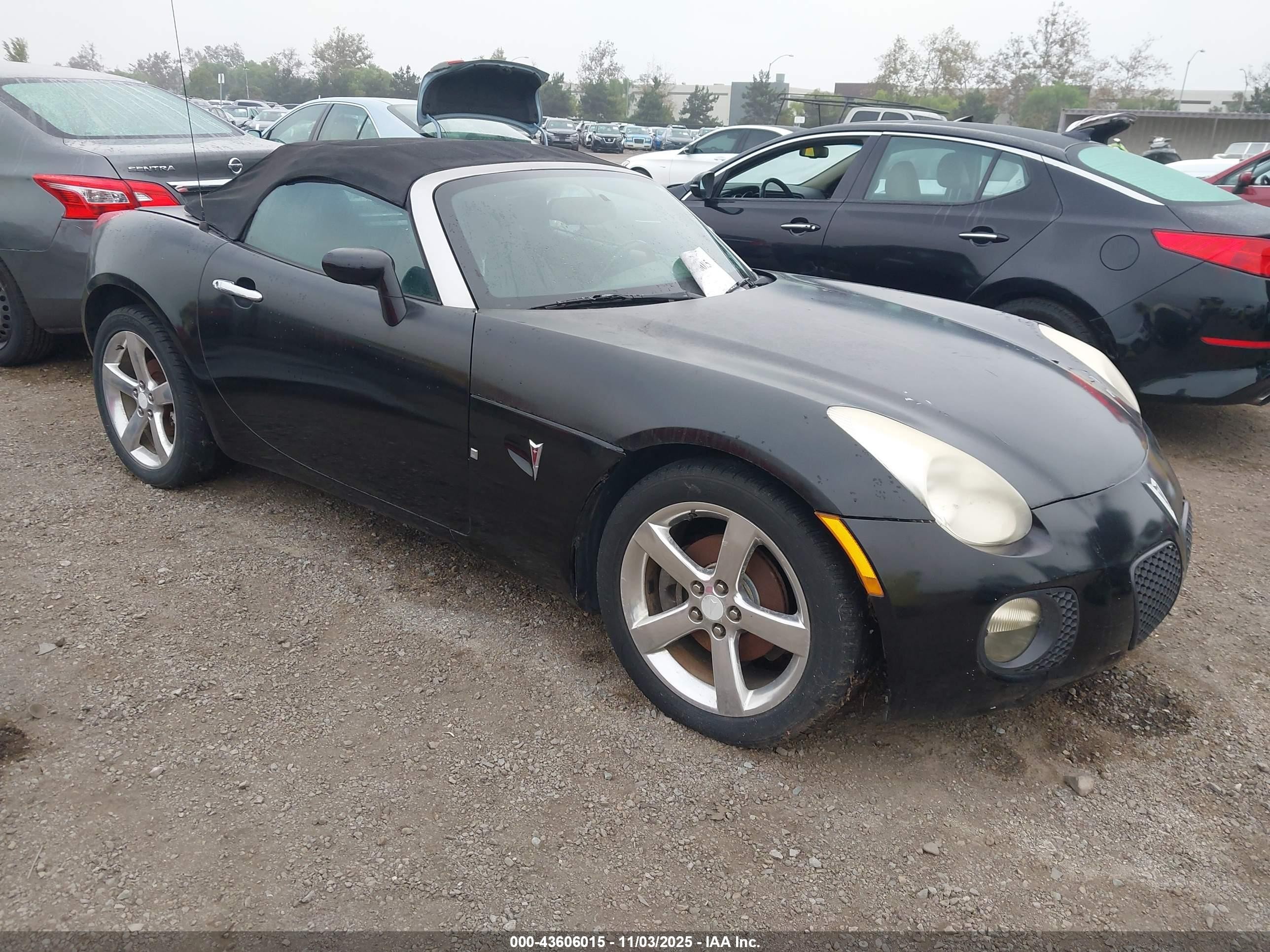 2007 Pontiac Solstice GXP, VIN 1G2MG35X27Y129930 — Front end