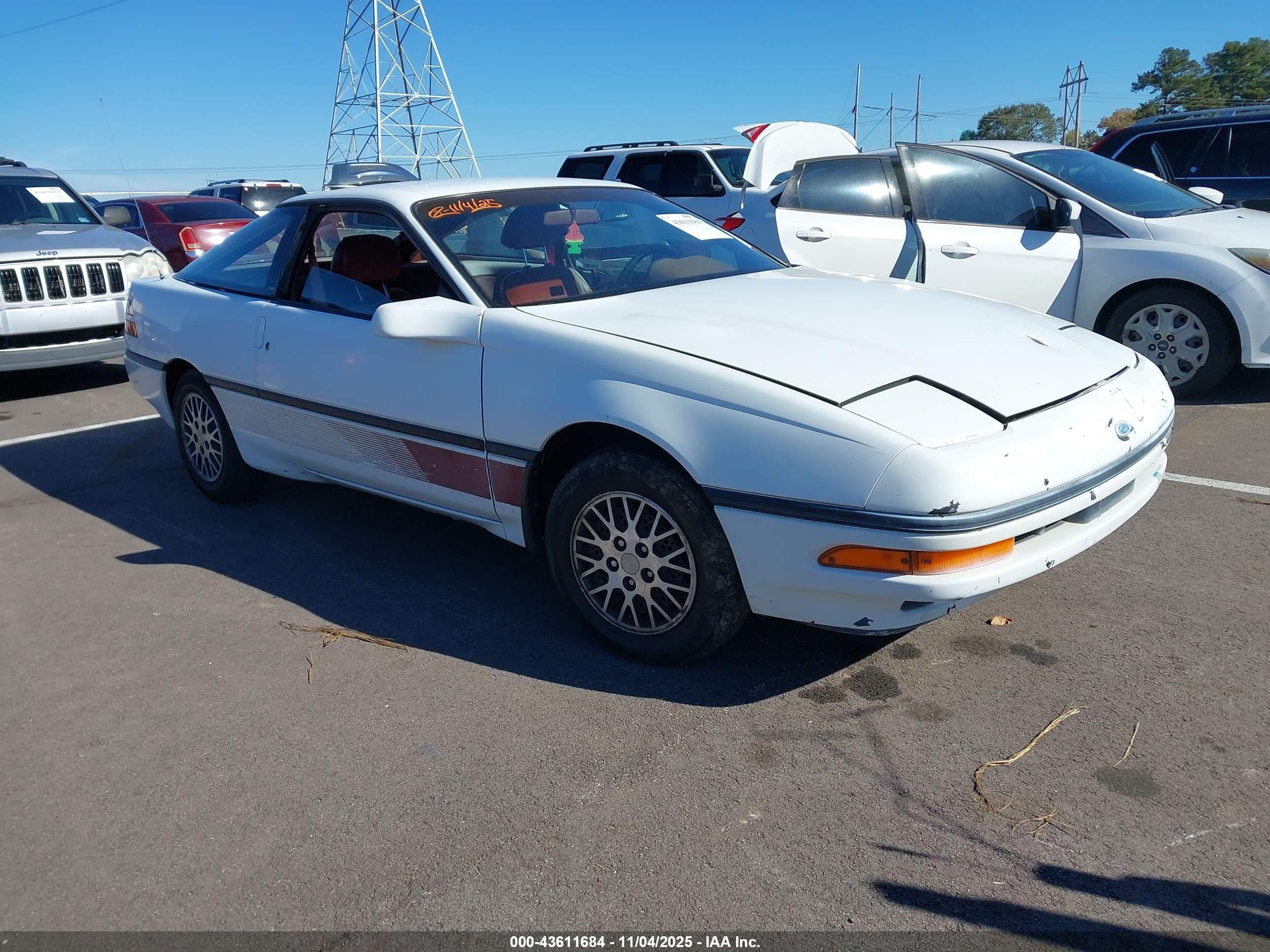 1989 Ford Probe, VIN 1ZVBT20C2K5313592 — Front end