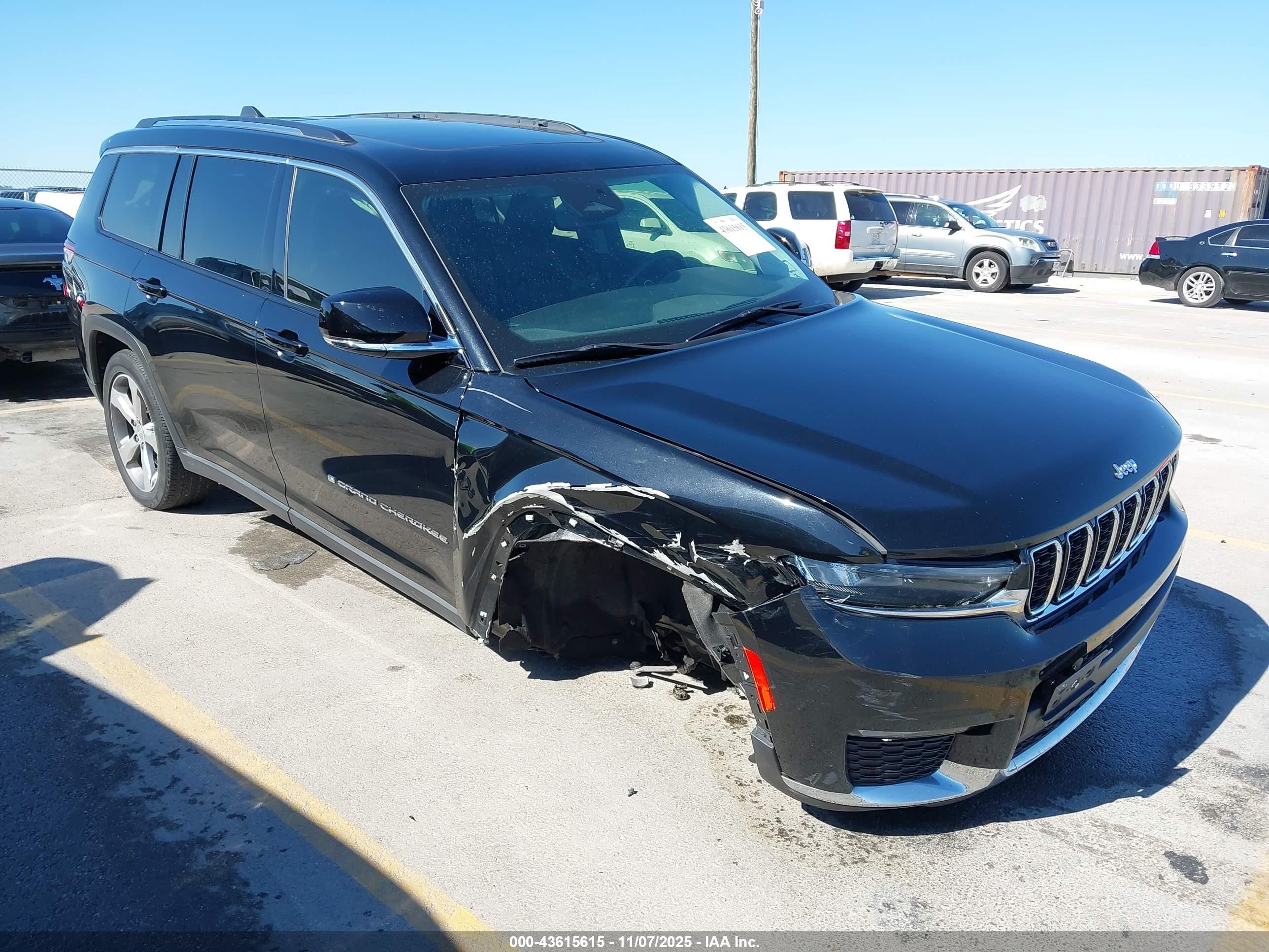 2021 Jeep Grand Cherokee Limited, VIN 1C4RJKBG0M8105817 — Front end