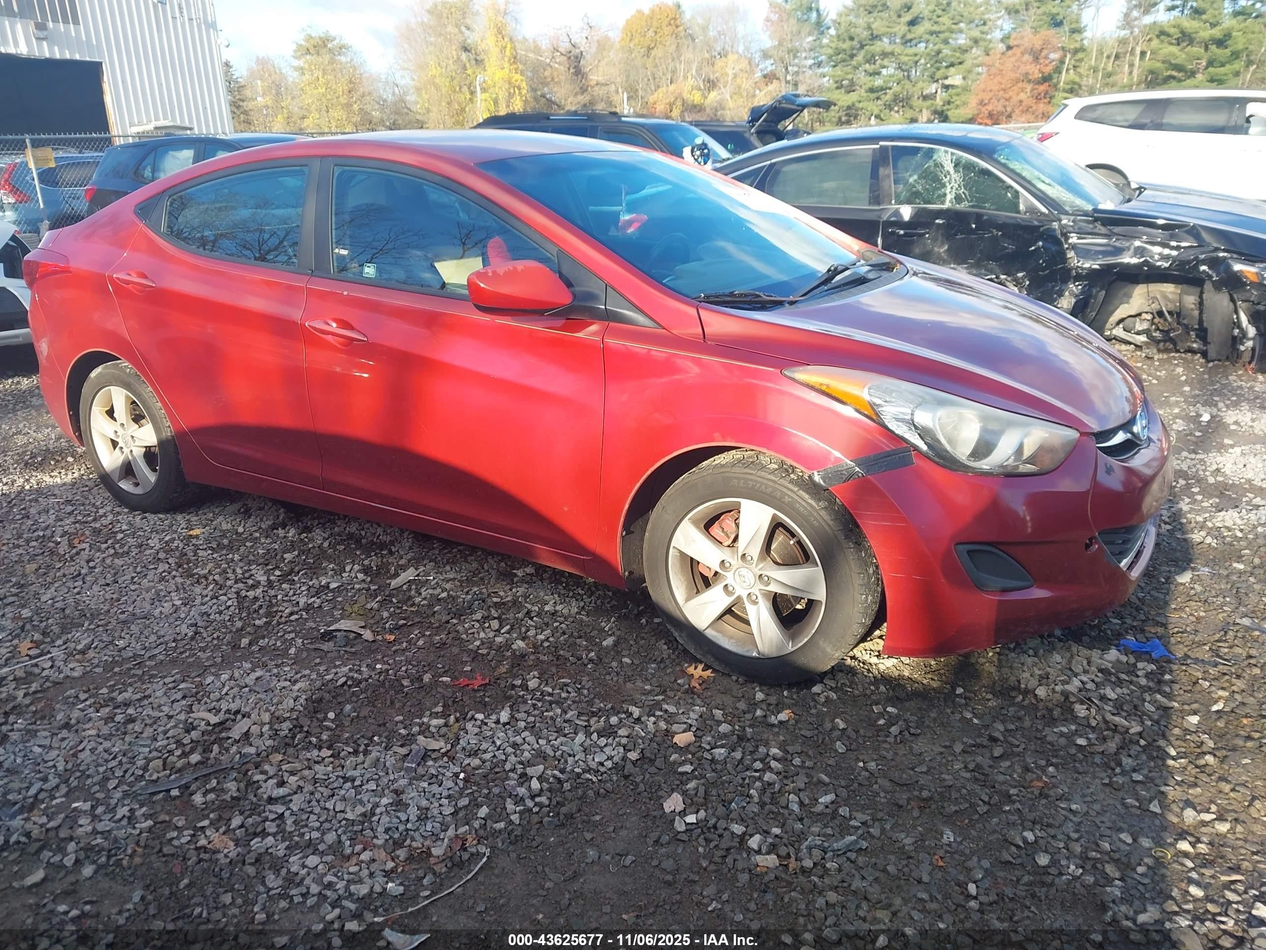 2012 Hyundai Elantra GLS, VIN KMHDH4AE4CU293227 — Side