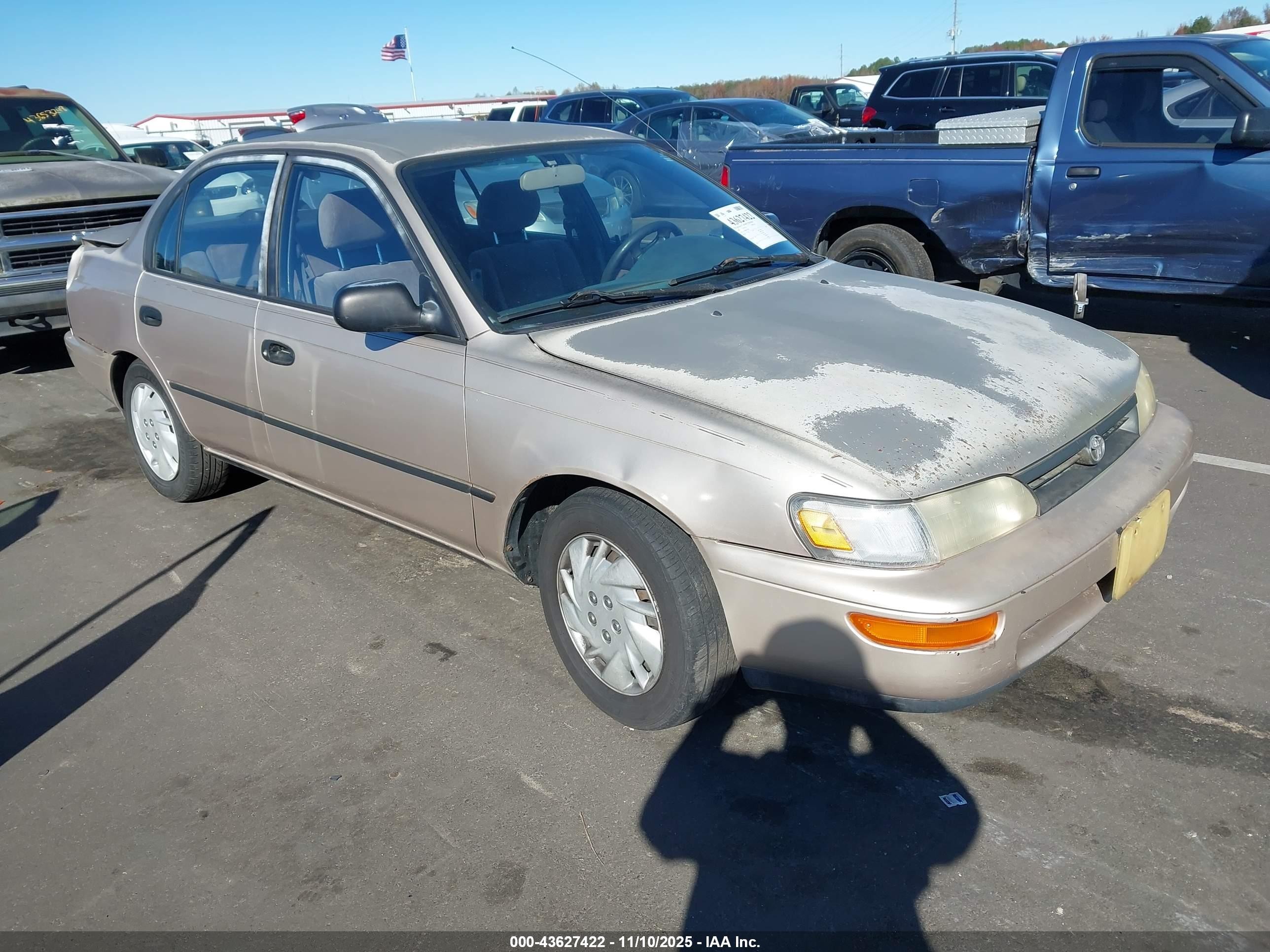 1995 Toyota Corolla DX, VIN 2T1AE09B0SC119881 — Rear end