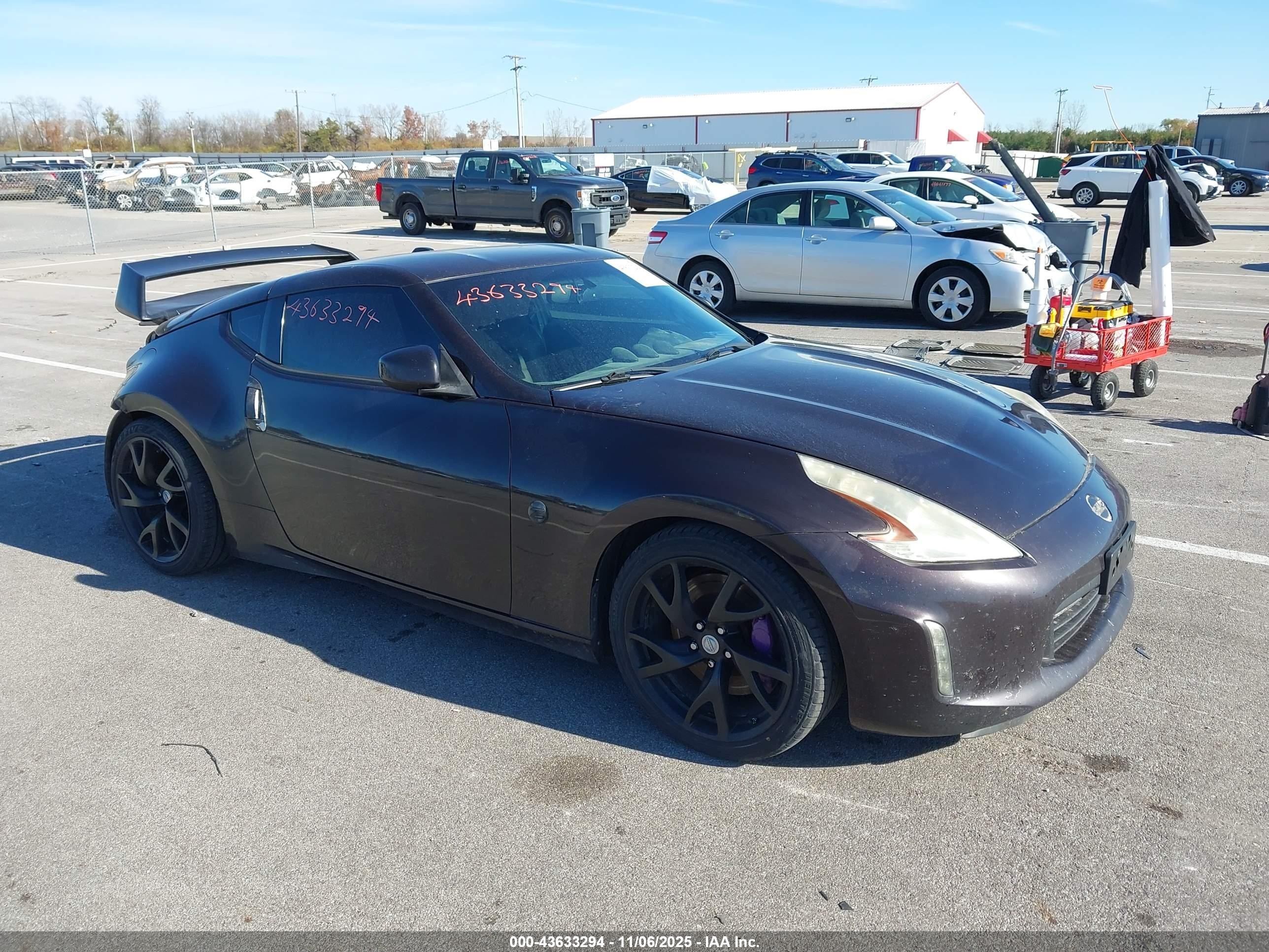 2013 Nissan 370Z, VIN JN1AZ4EH8DM880530 — Rear end