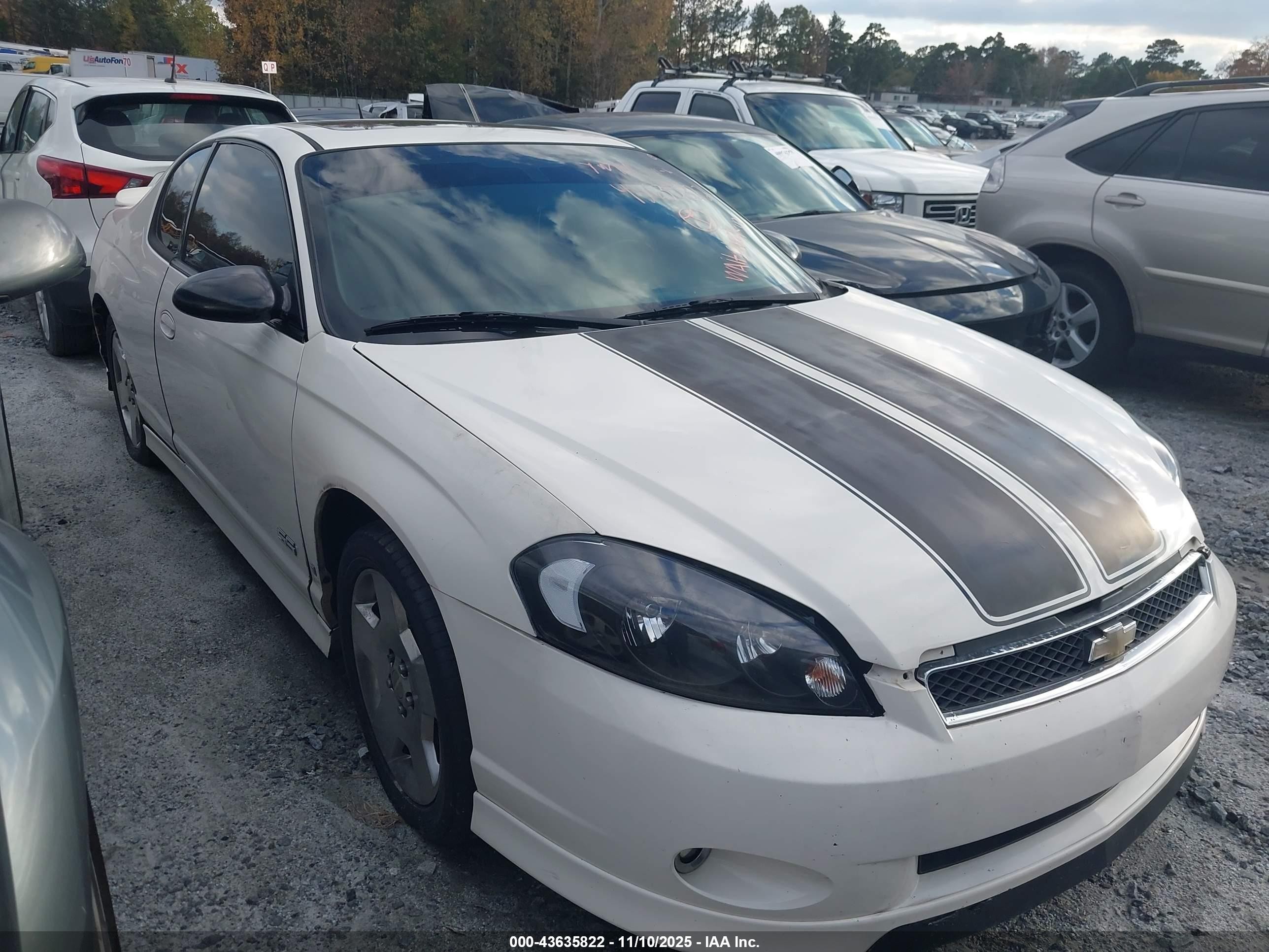 2007 Chevrolet Monte Carlo SS, VIN 2G1WL15C179417761 — Normal wear