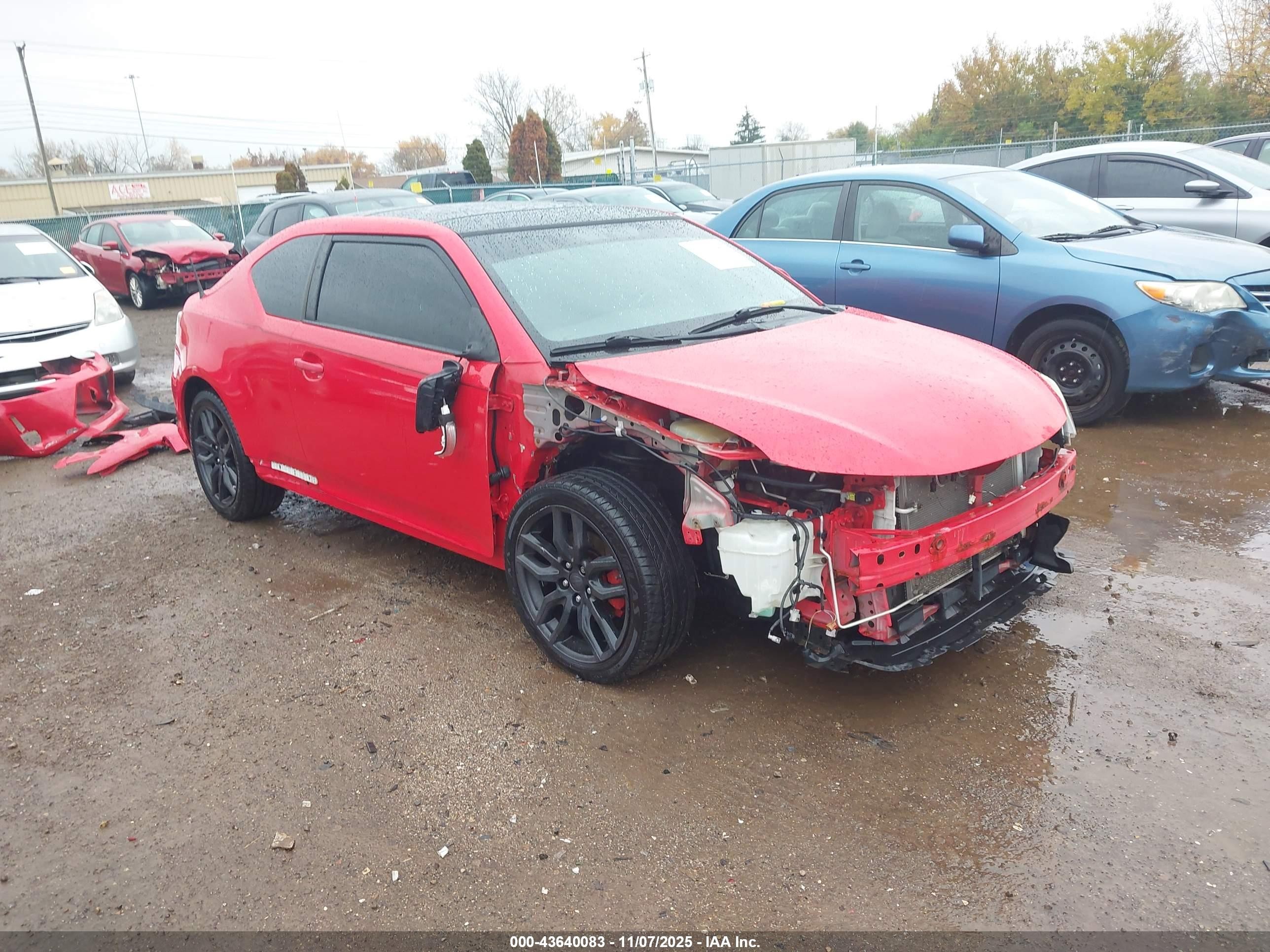 2015 Scion tC, VIN JTKJF5C74F3093985 — Front end