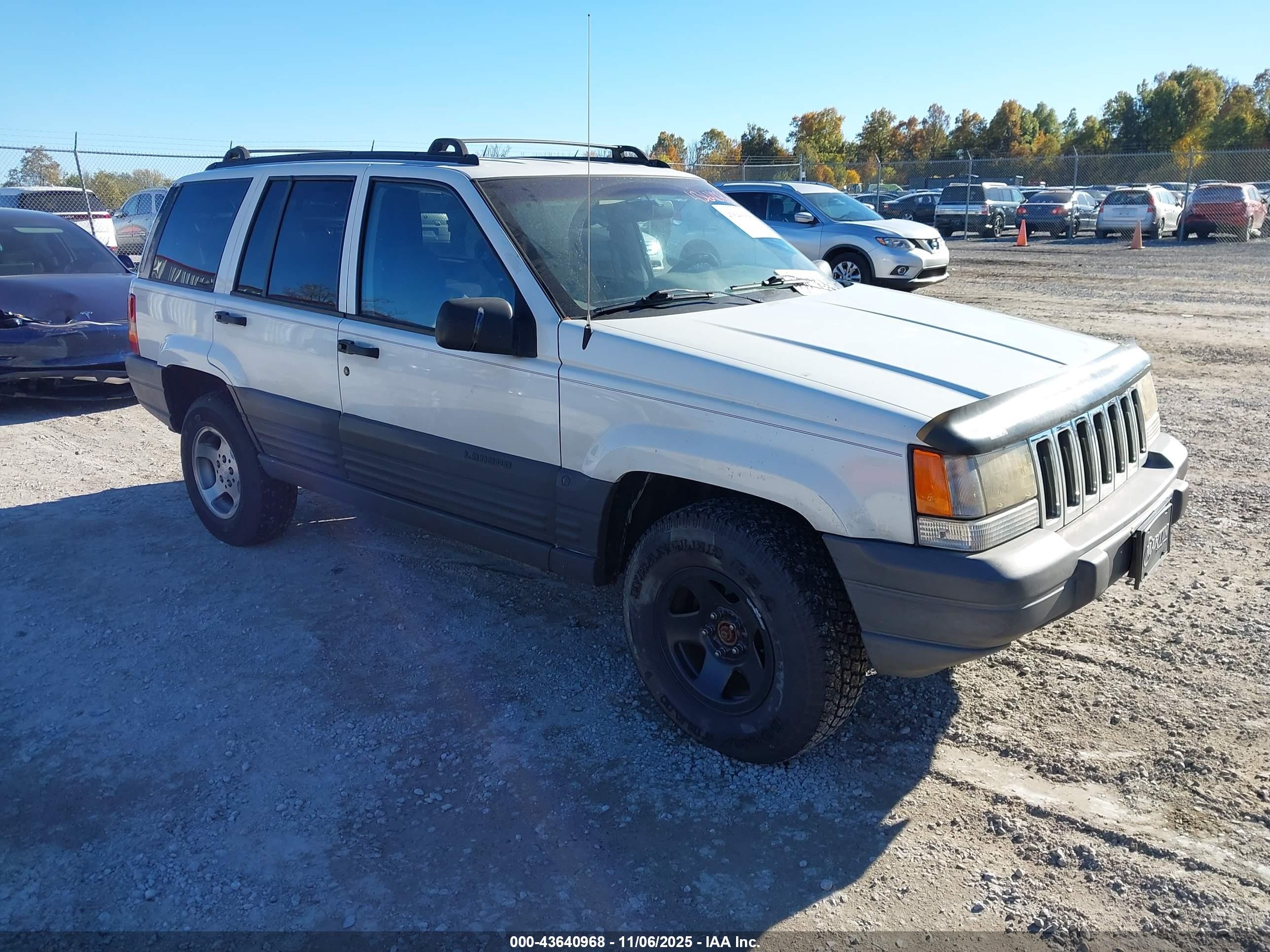 1996 Jeep Grand Cherokee Laredo, VIN 1J4GZ58Y9TC354849 — Mechanical
