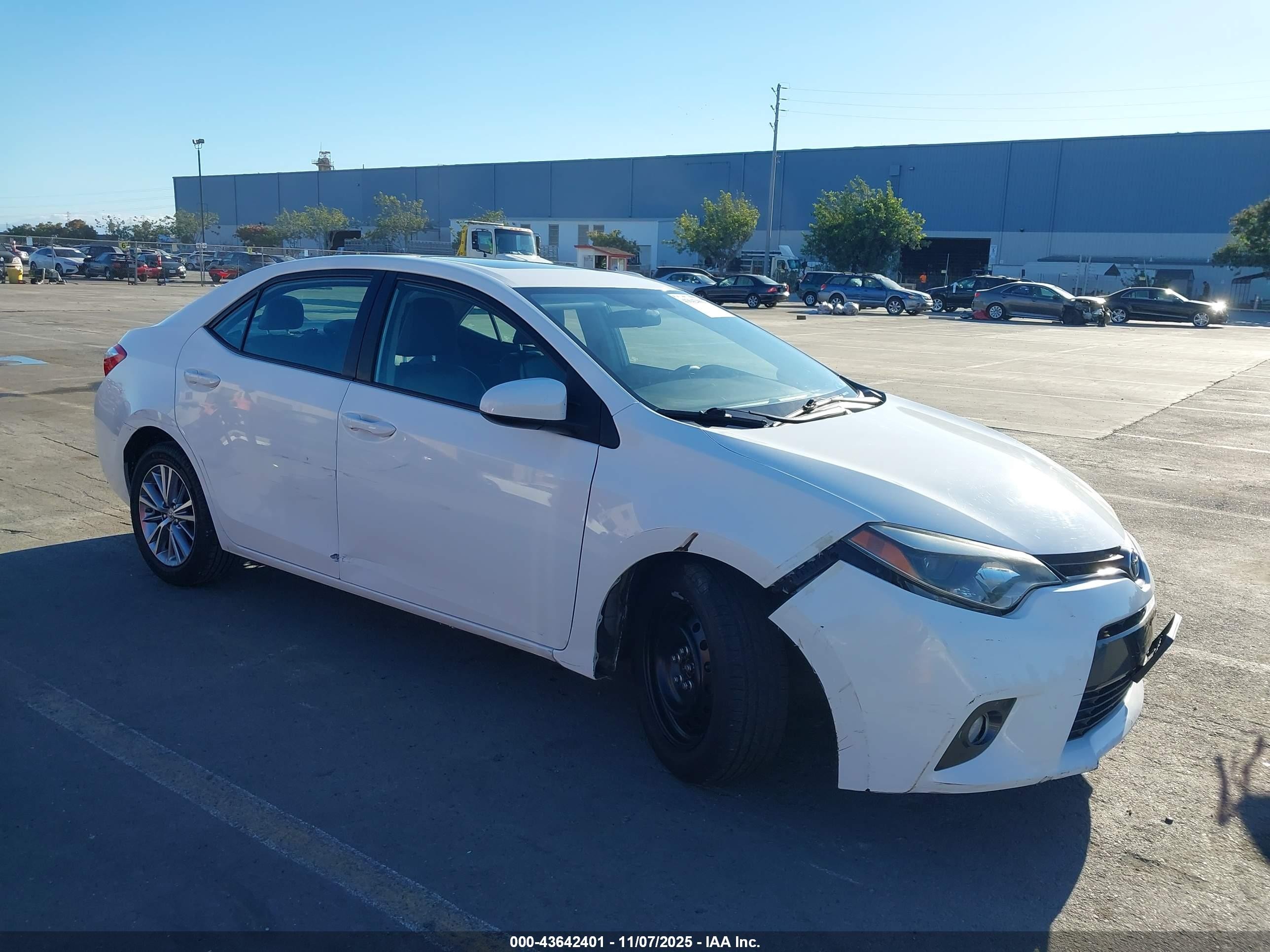 2015 Toyota Corolla S Plus, VIN 5YFBURHE5FP362941 — Front end