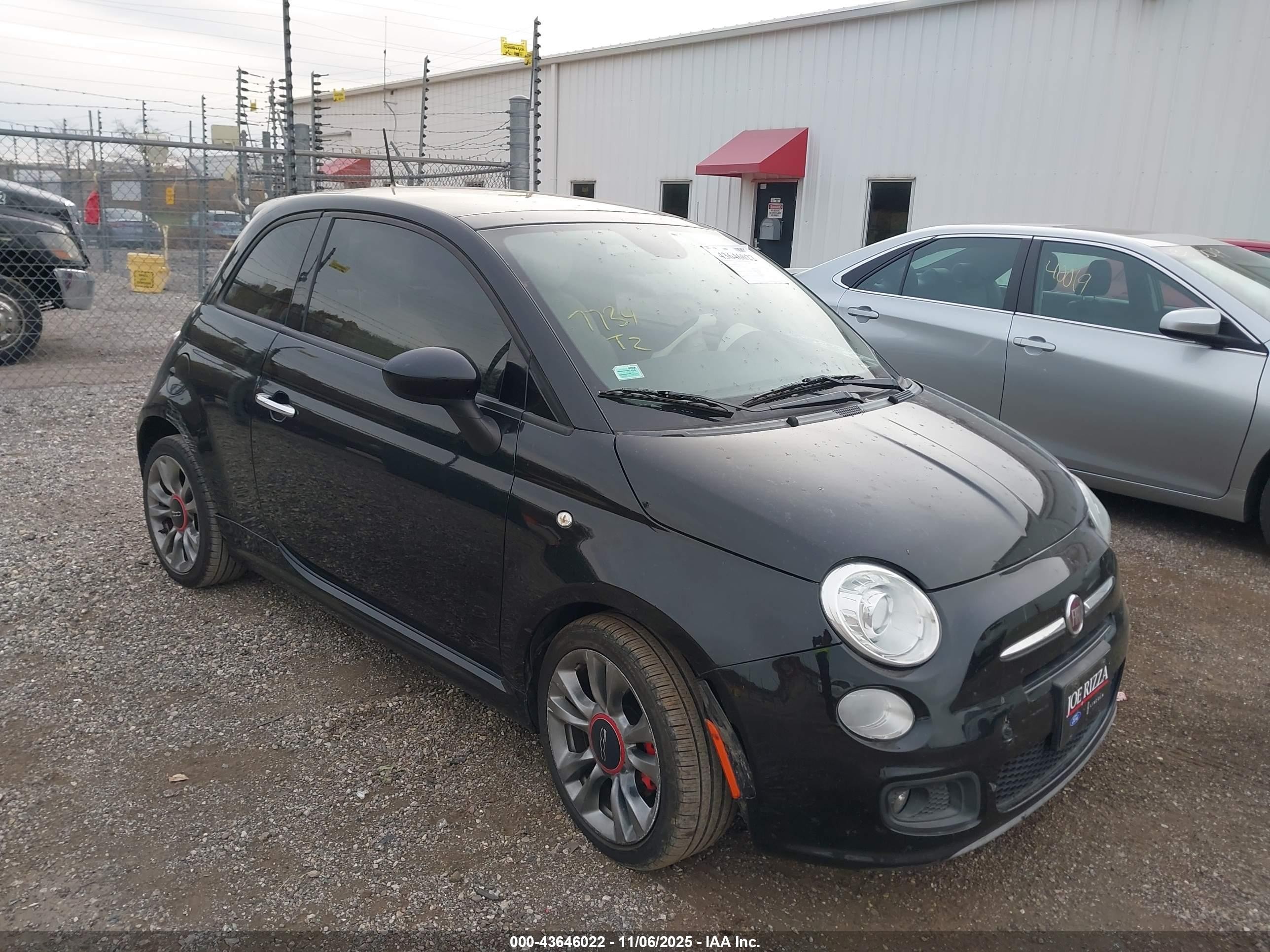 2014 FIAT 500 Sport, VIN 3C3CFFBRXET205530 — Rear end