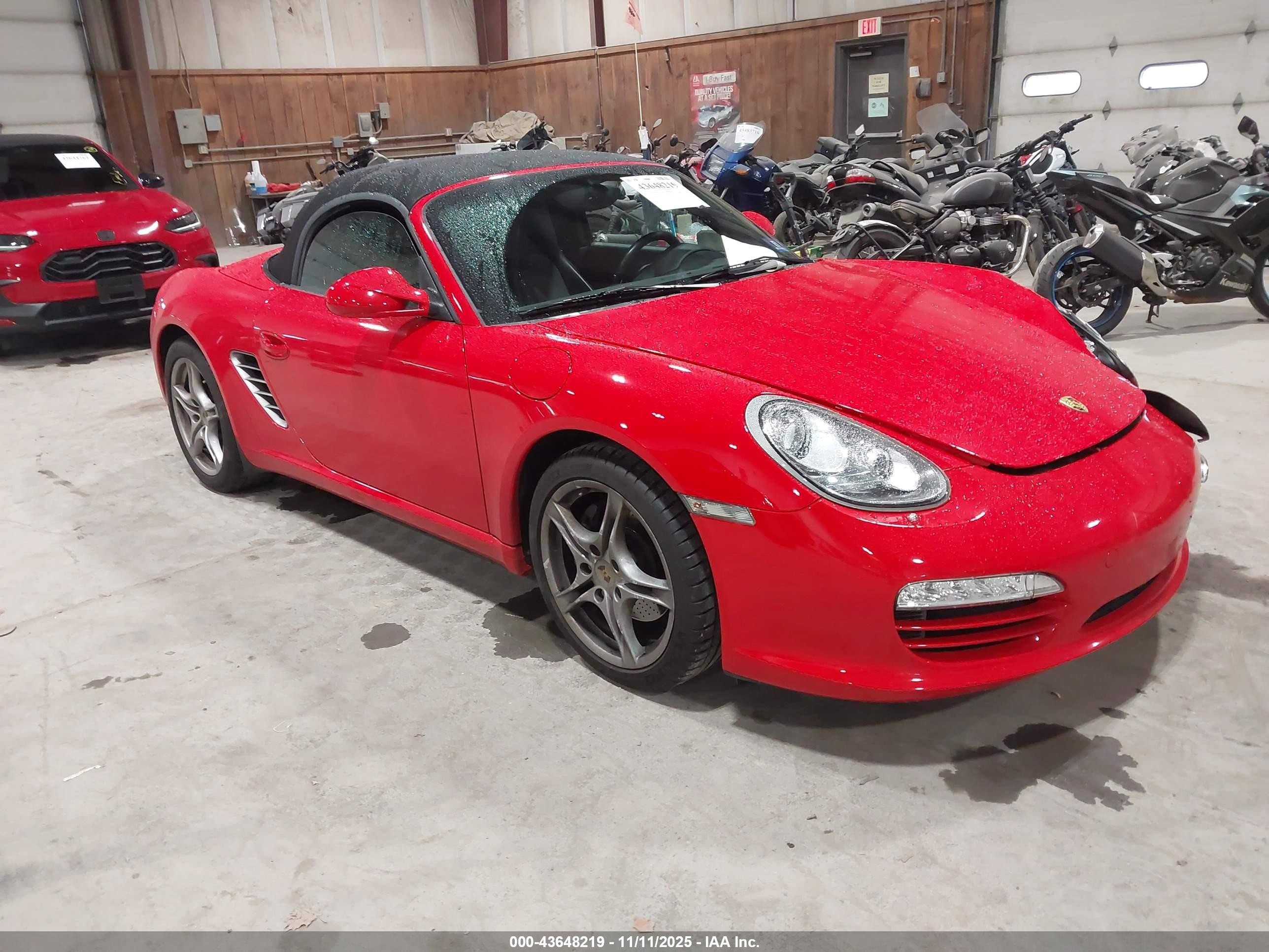2012 Porsche Boxster, VIN WP0CA2A89CS710064 — Перед