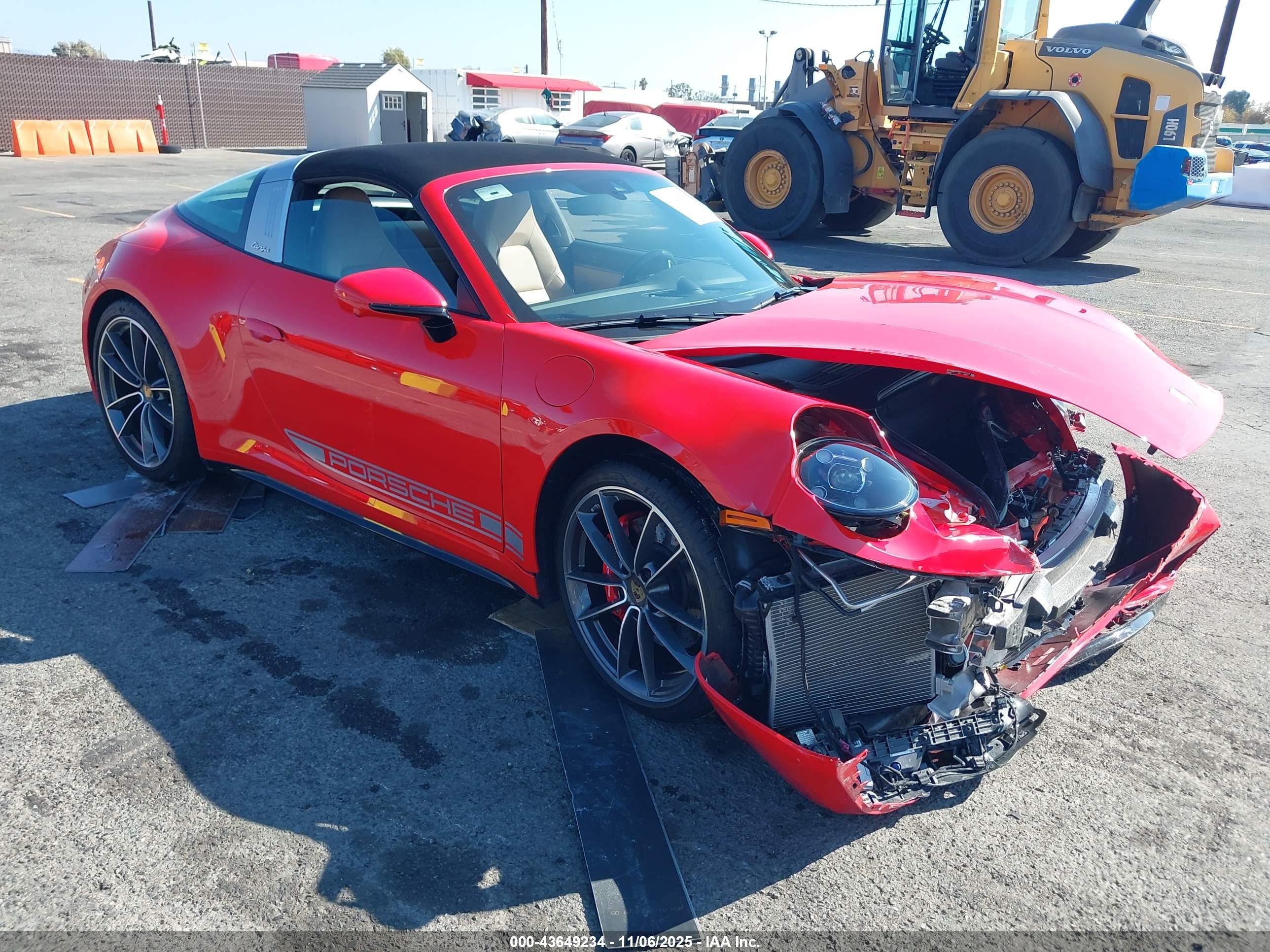 2022 Porsche 911 4S, VIN WP0BB2A98NS231073 — Front end