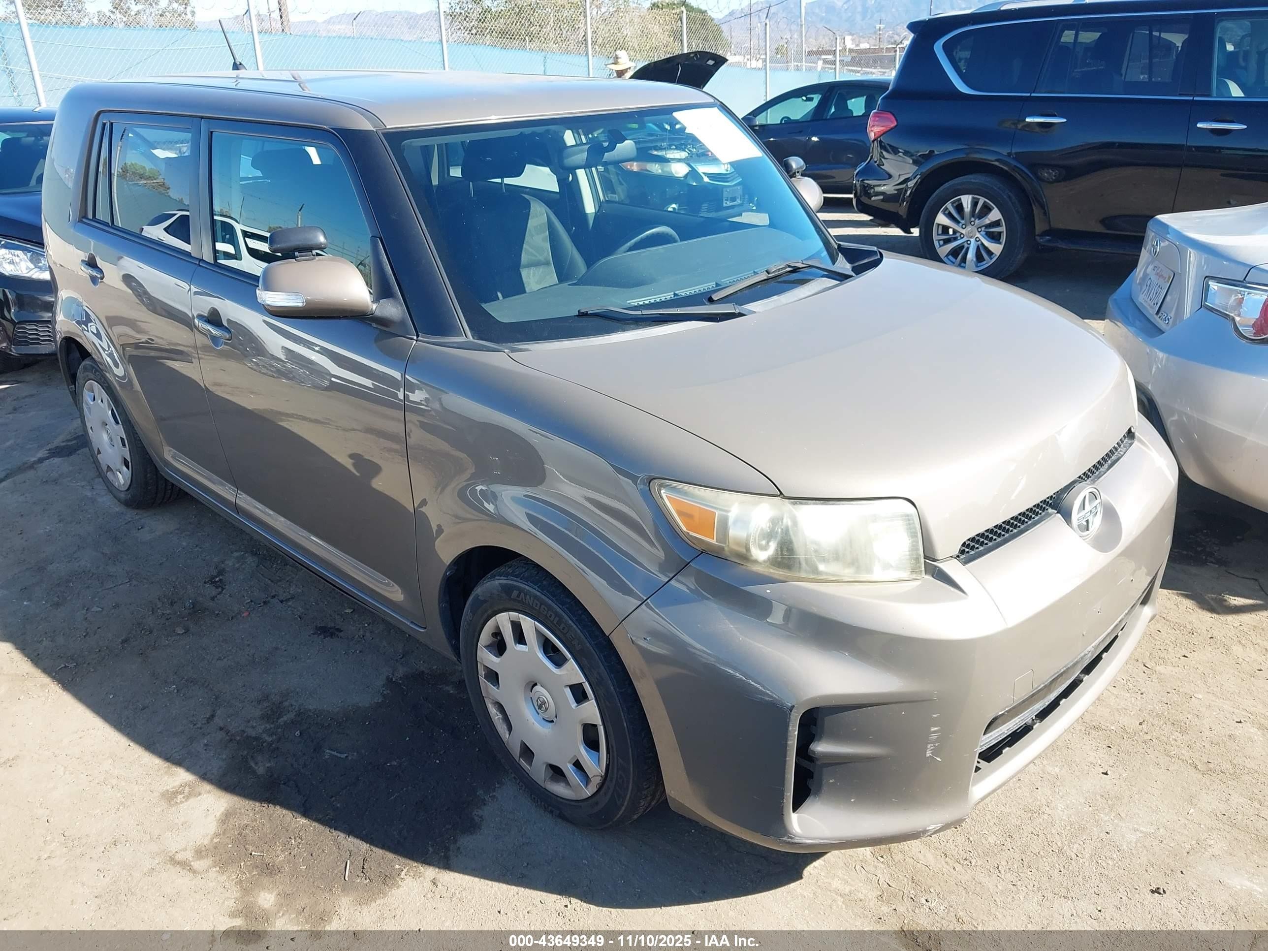 2014 Scion xB, VIN JTLZE4FE1EJ062046 — Rear end