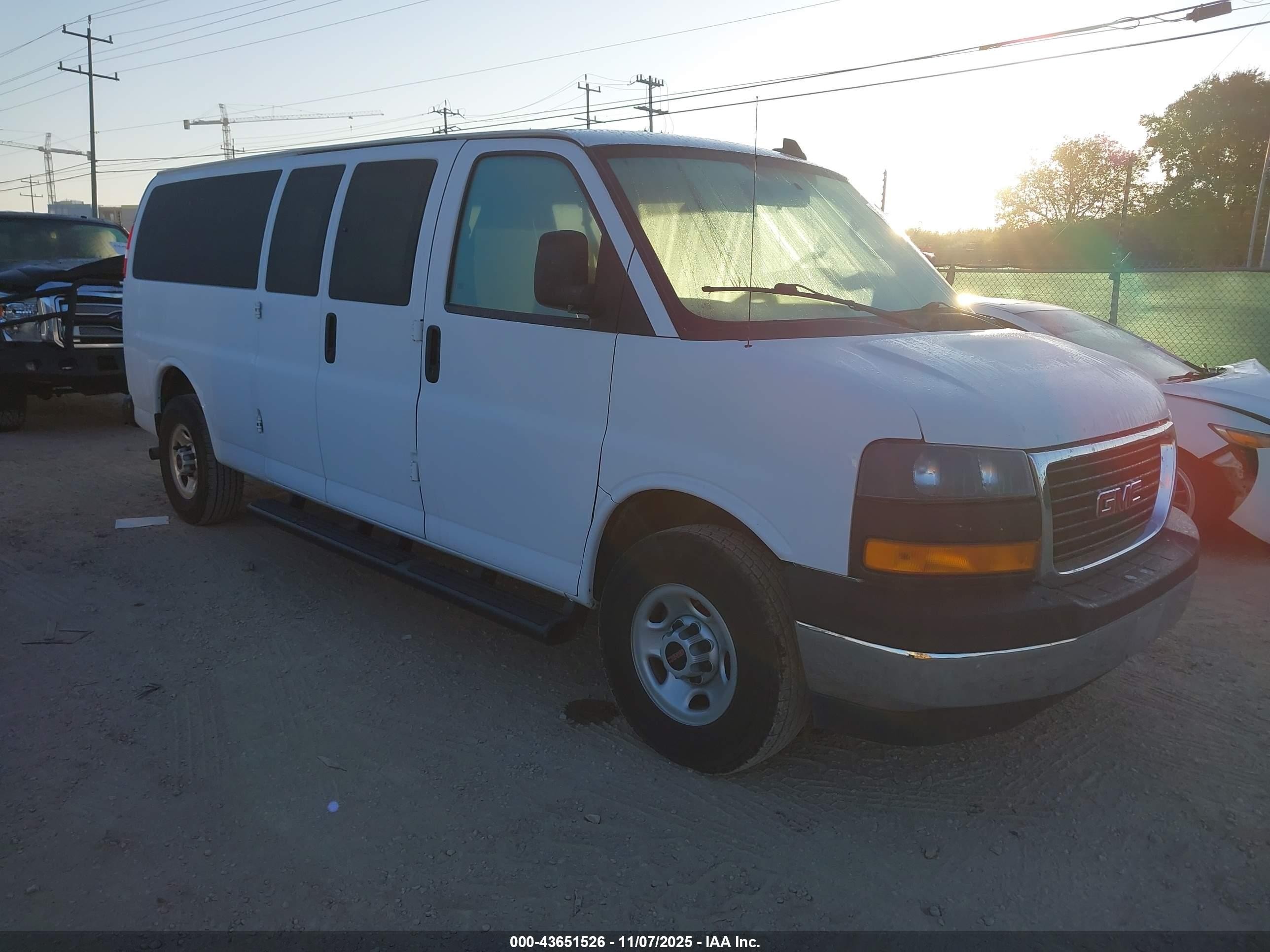 2023 GMC Savana LS, VIN 1GJZ7NFP4P1101463 — Обычный износ