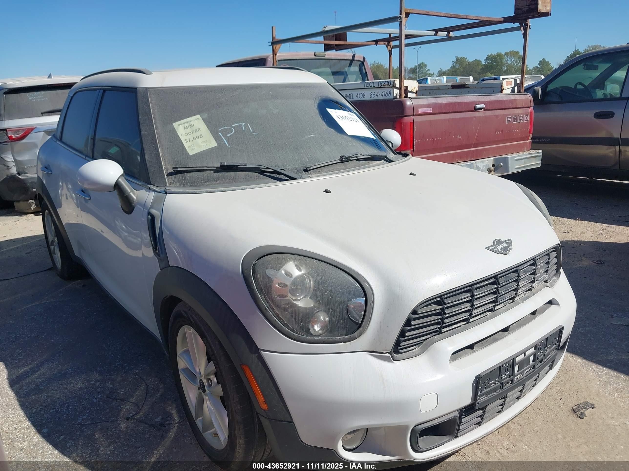 2012 MINI Countryman S, VIN WMWZC3C51CWL87051 — Vandalism