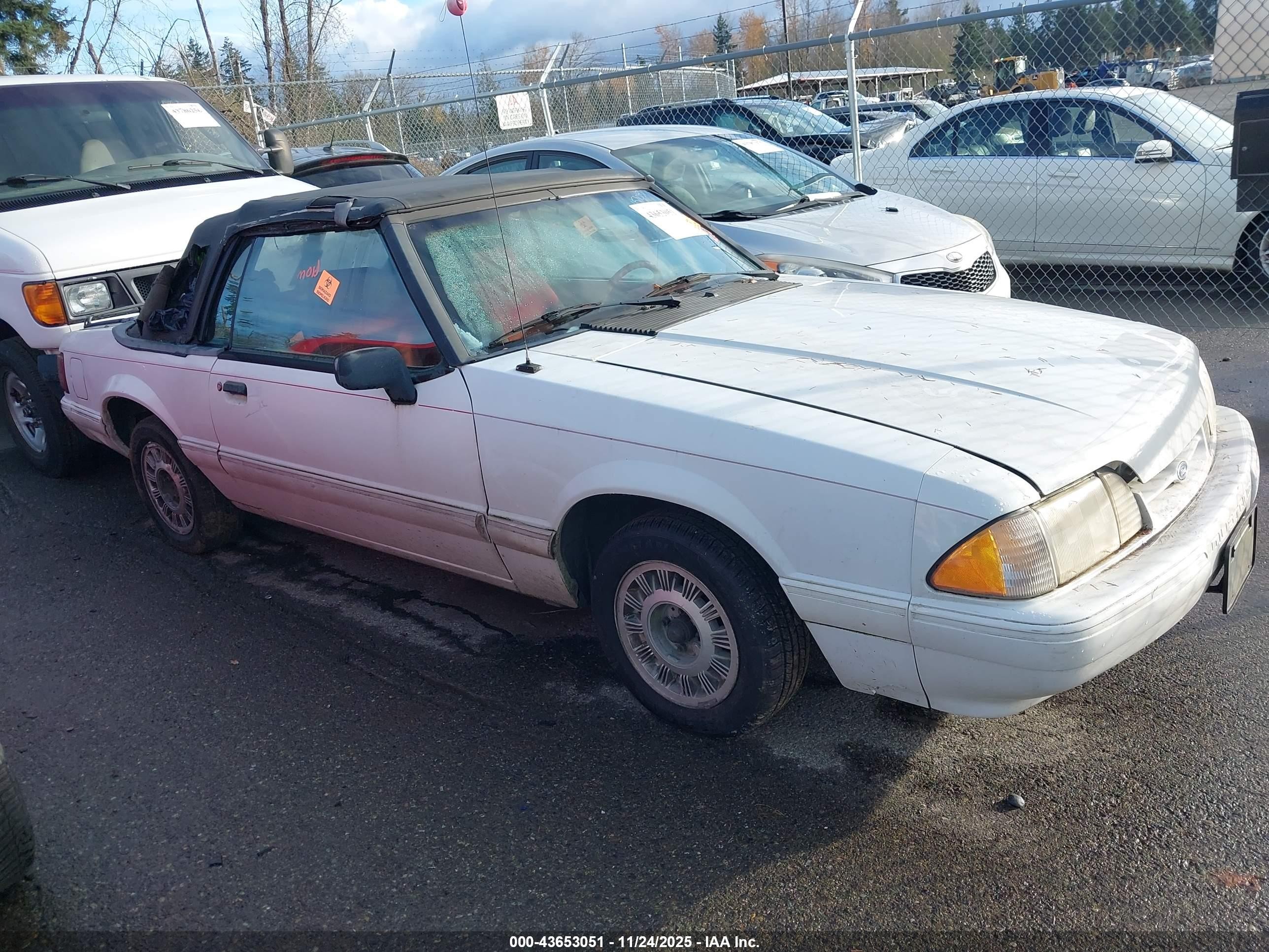 1992 Ford Mustang LX, VIN 1FACP44M1NF123345 — Biohazard / chemical