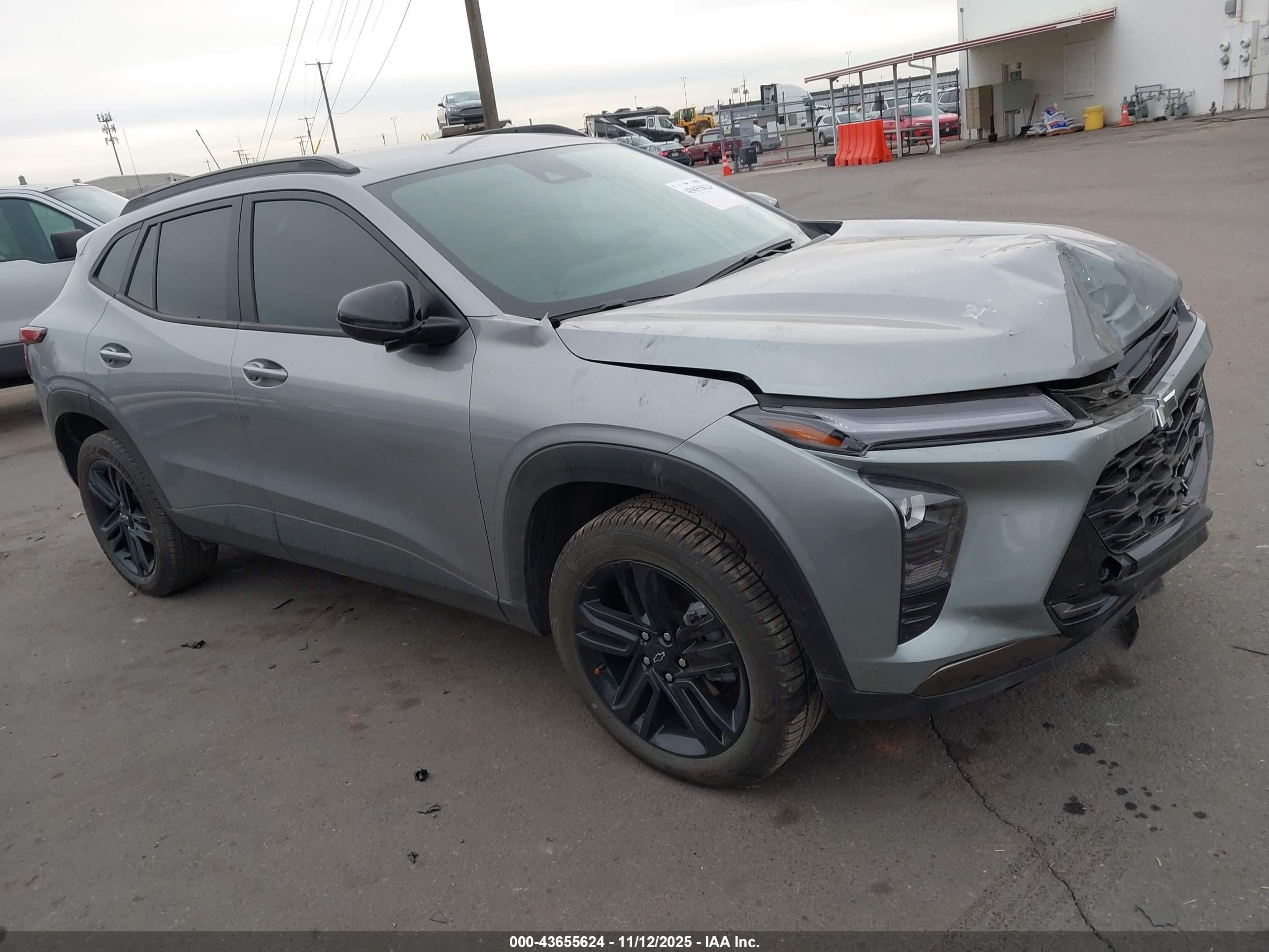 2025 Chevrolet Trax ACTIV, VIN KL77LKEP2SC065504 — Front end