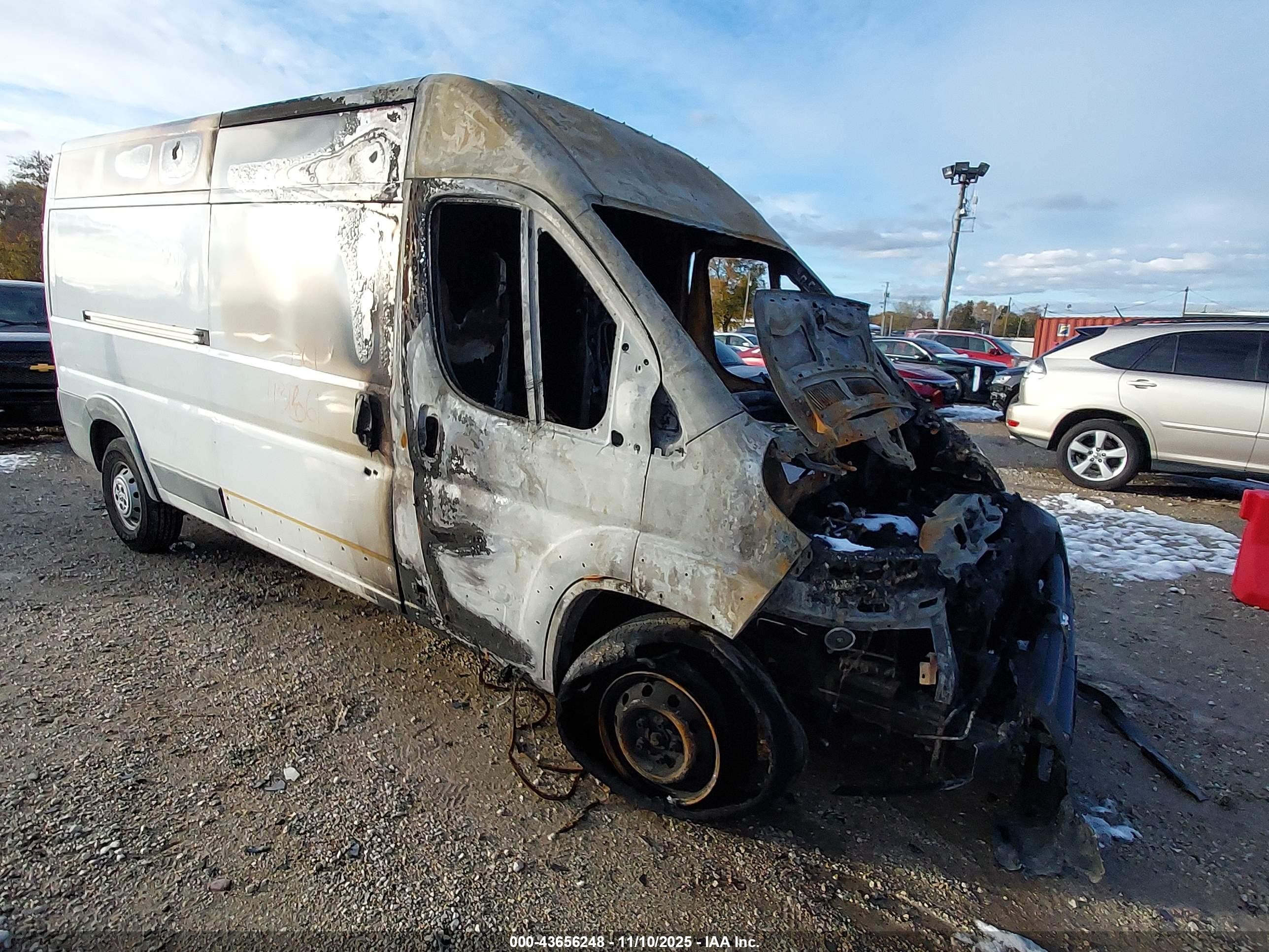 2014 Ram ProMaster Cargo, VIN 3C6TRVDGXEE115945 — Burn