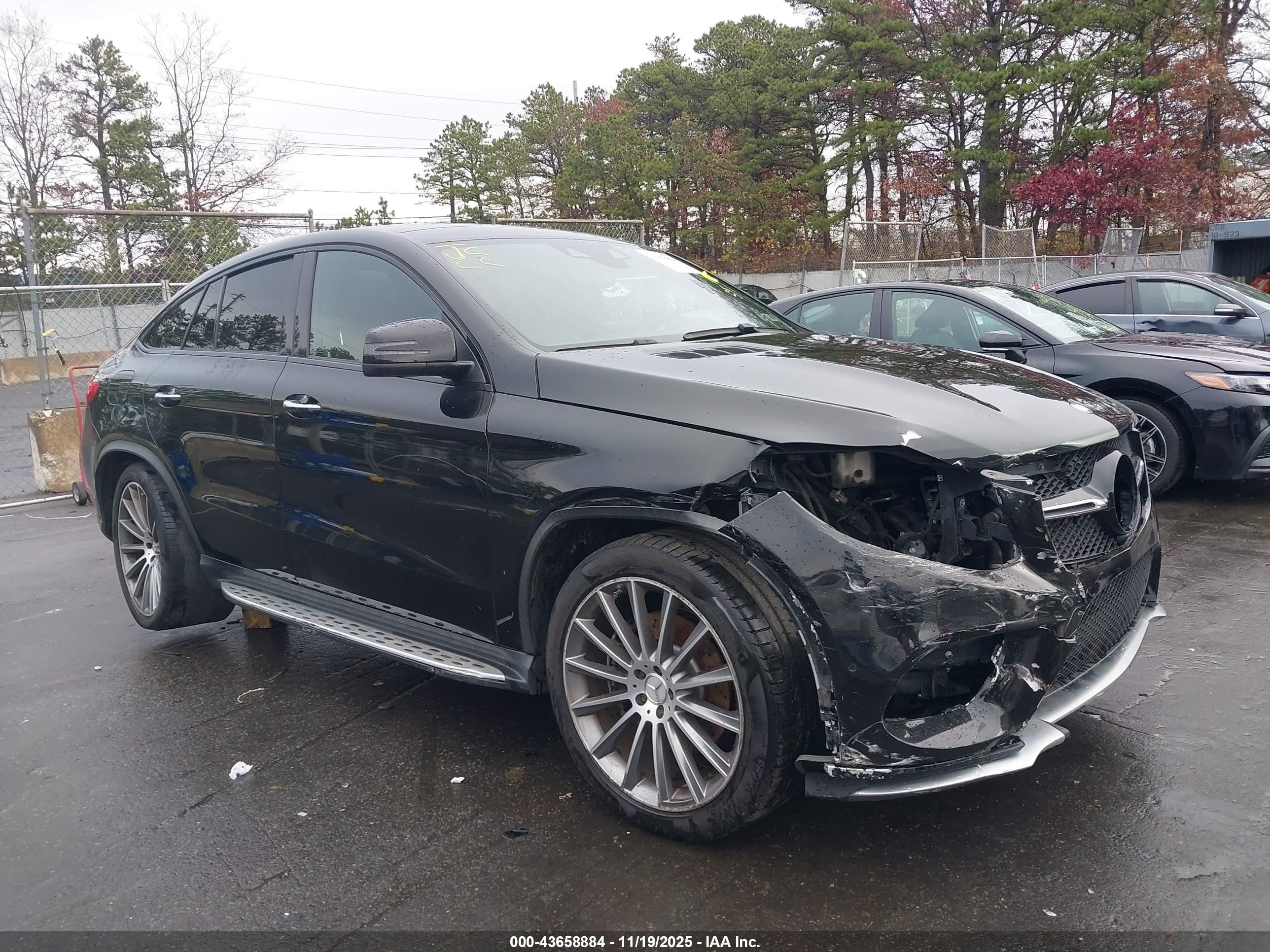 2017 Mercedes-Benz GLE 43 AMG, VIN 4JGED6EB8HA052355 — Front end