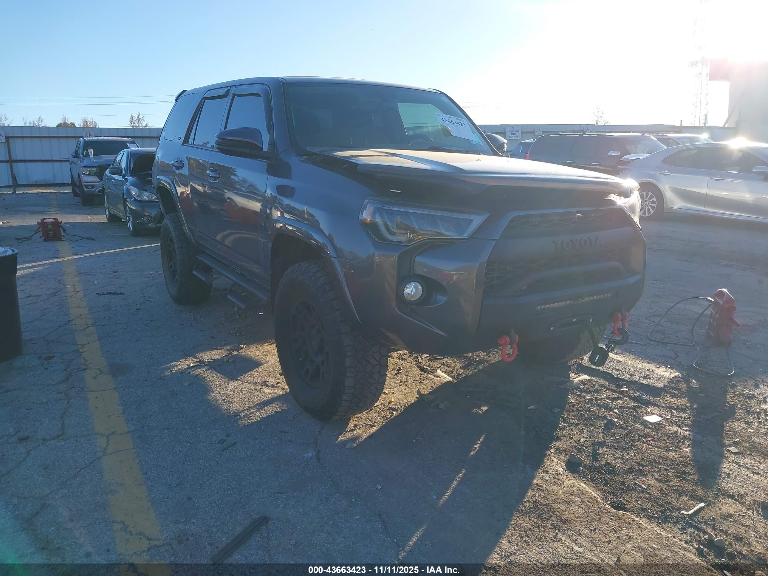 2018 Toyota 4Runner Limited, VIN JTEZU5JR5J5173096 — All over