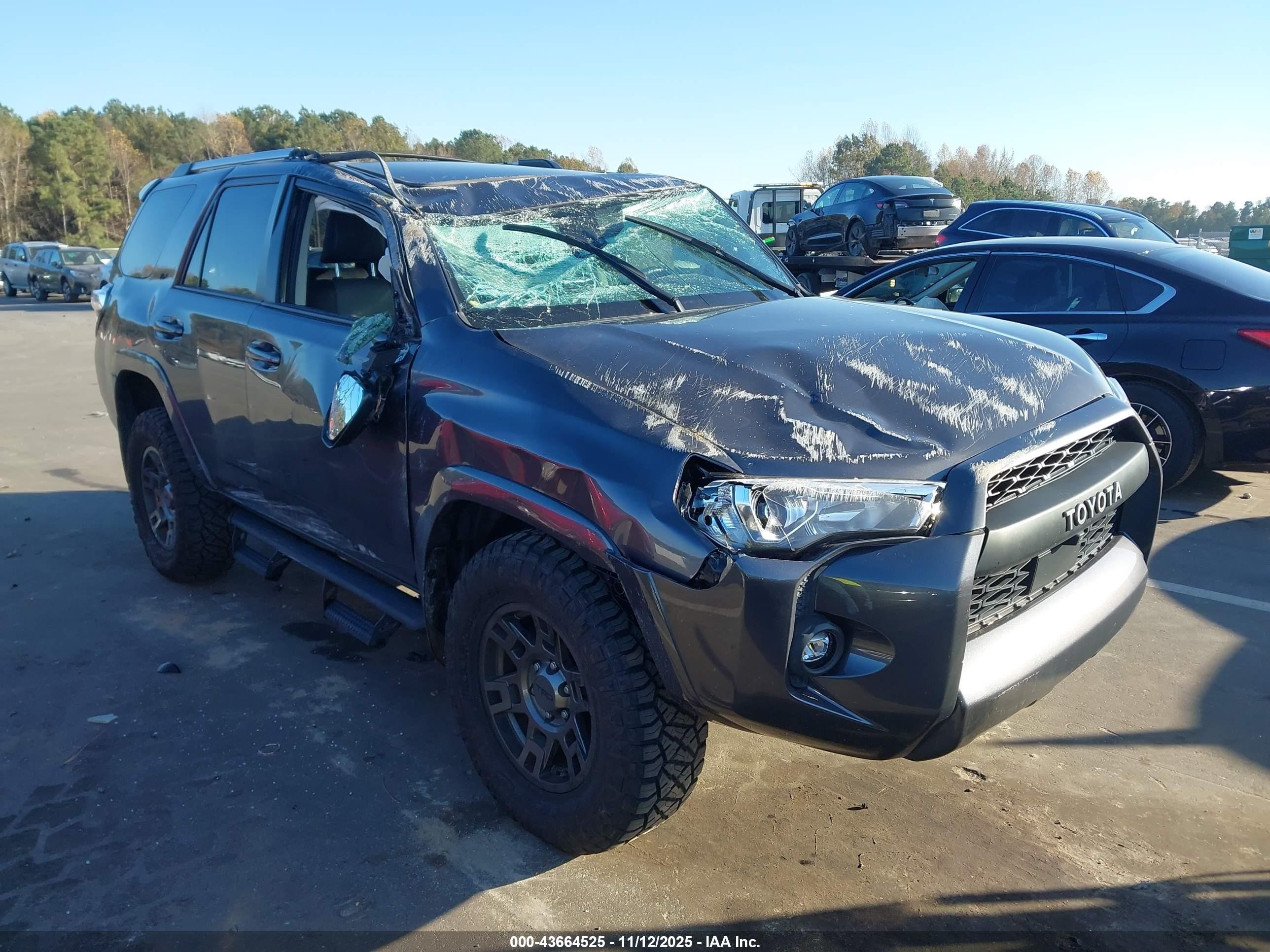 2022 Toyota 4Runner SR5 Premium, VIN JTENU5JR0N5973485 — Rollover