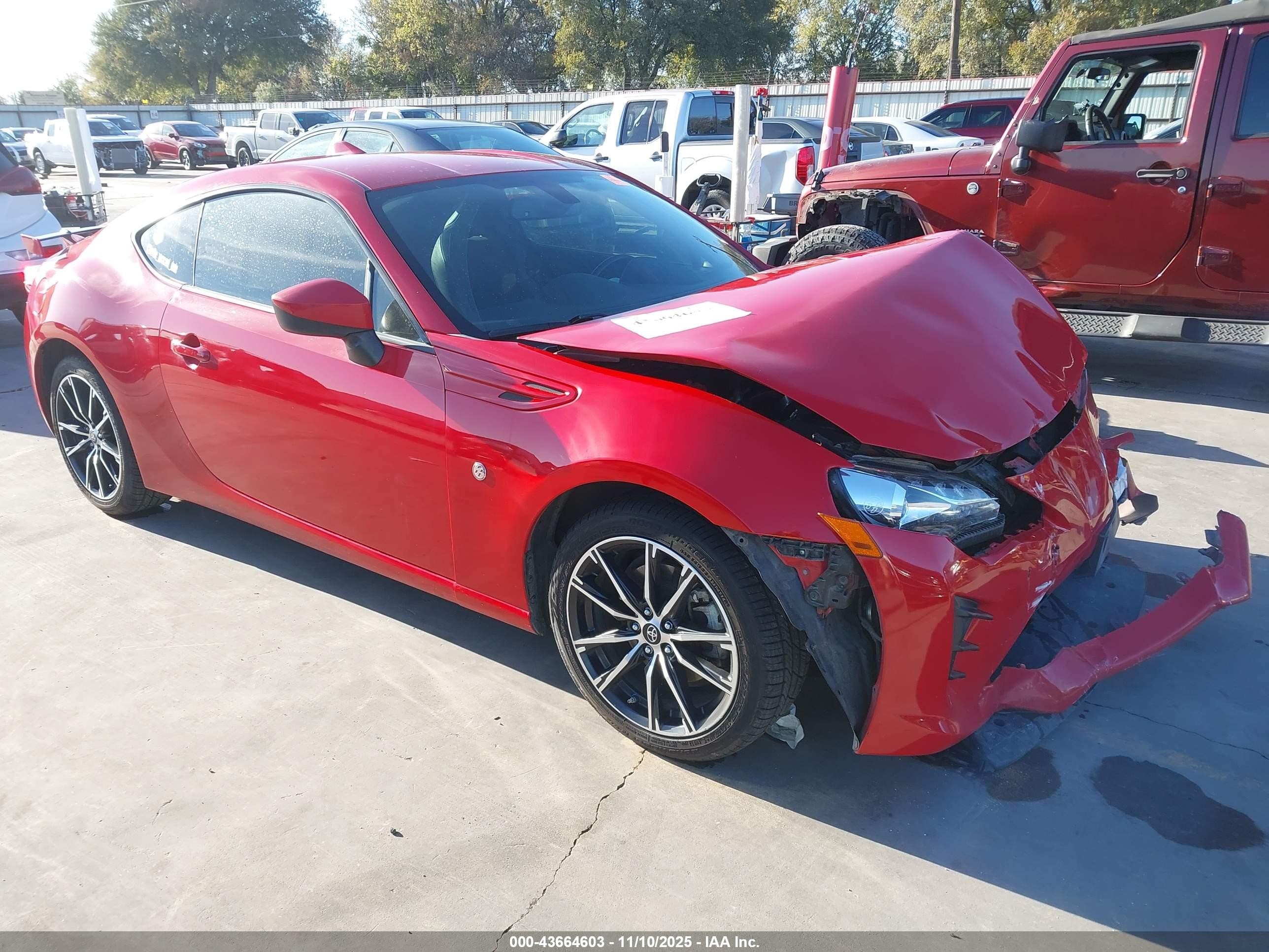 2019 Toyota 86 GT, VIN JF1ZNAE18K8700536 — Front end