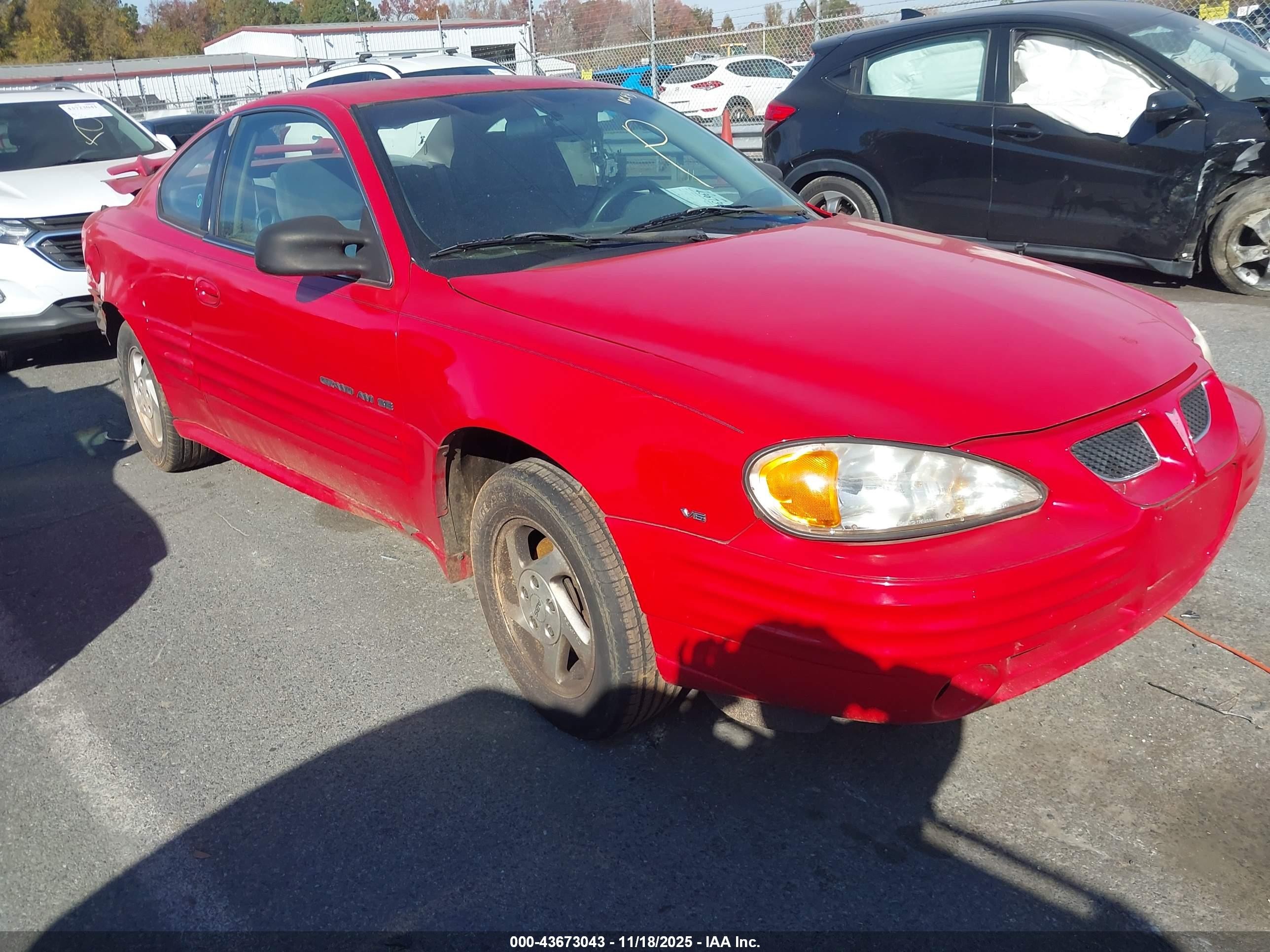 1999 Pontiac Grand Am, VIN 1G2NE12E7XM913934 — Rear end