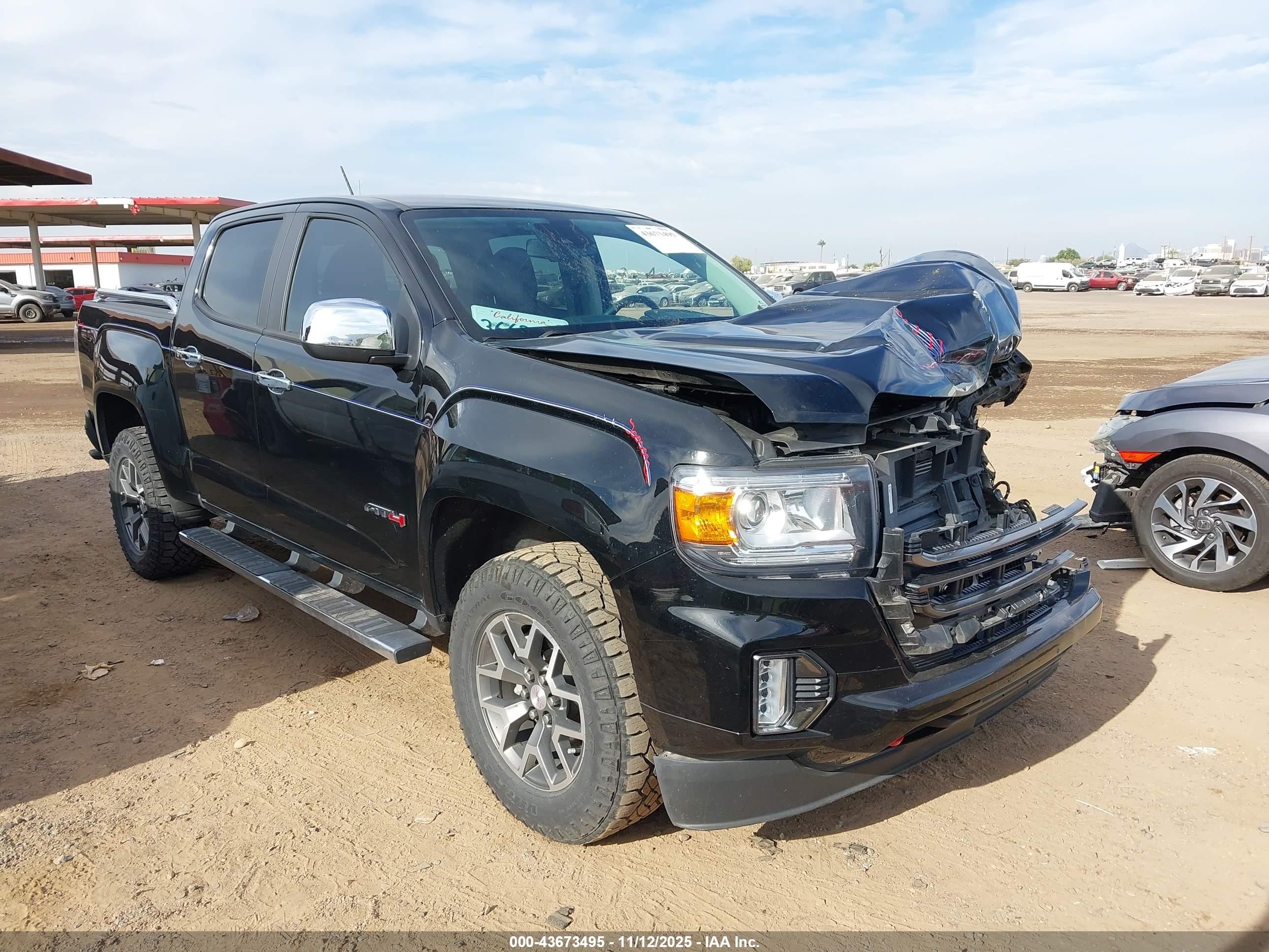 2022 GMC Canyon 4WD AT4, VIN 1GTG6FEN8N1148161 — Front end